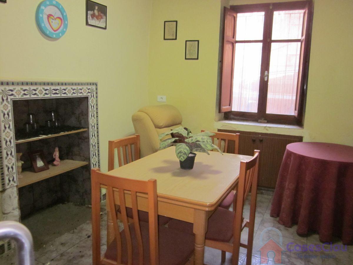 For sale of house in Cabanes