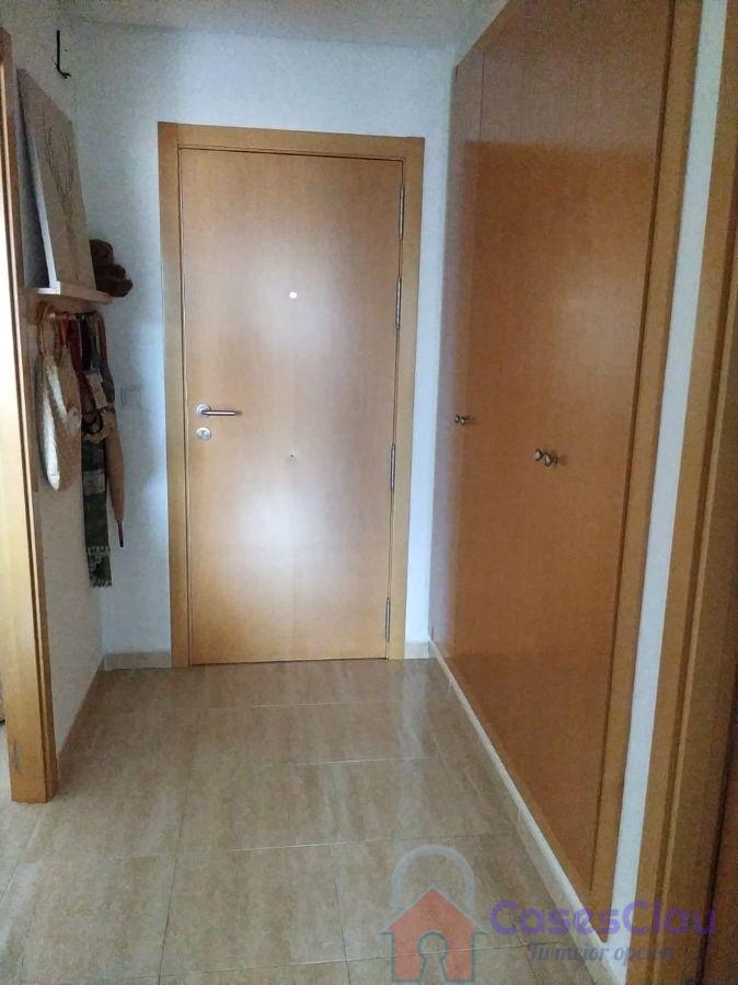 For sale of flat in Cabanes