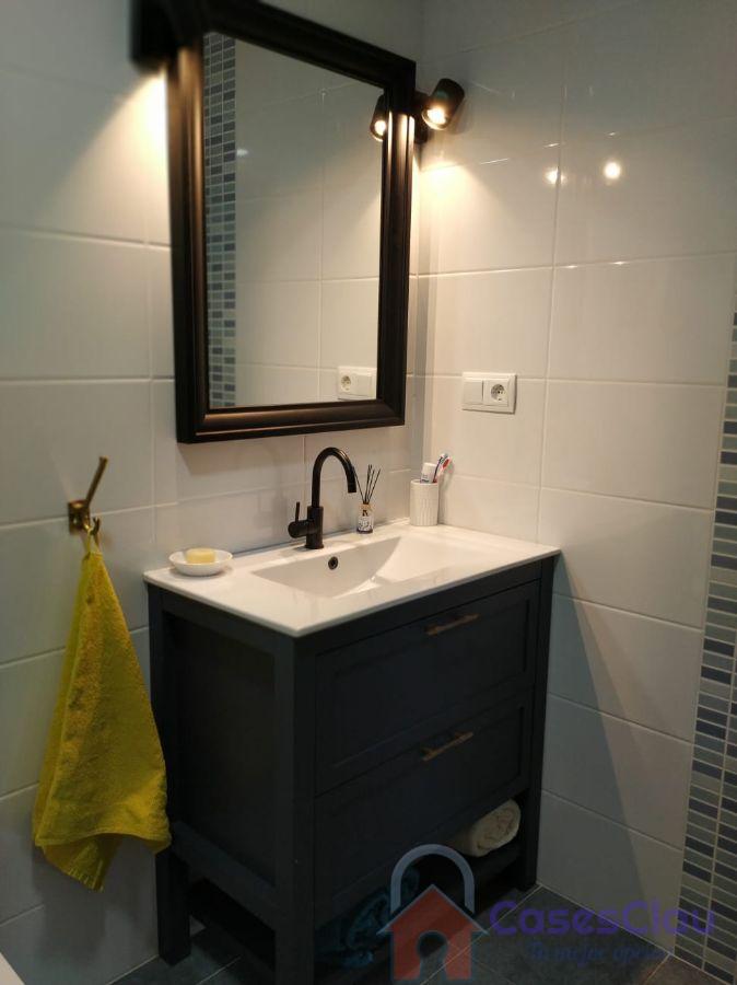 For sale of flat in Cabanes