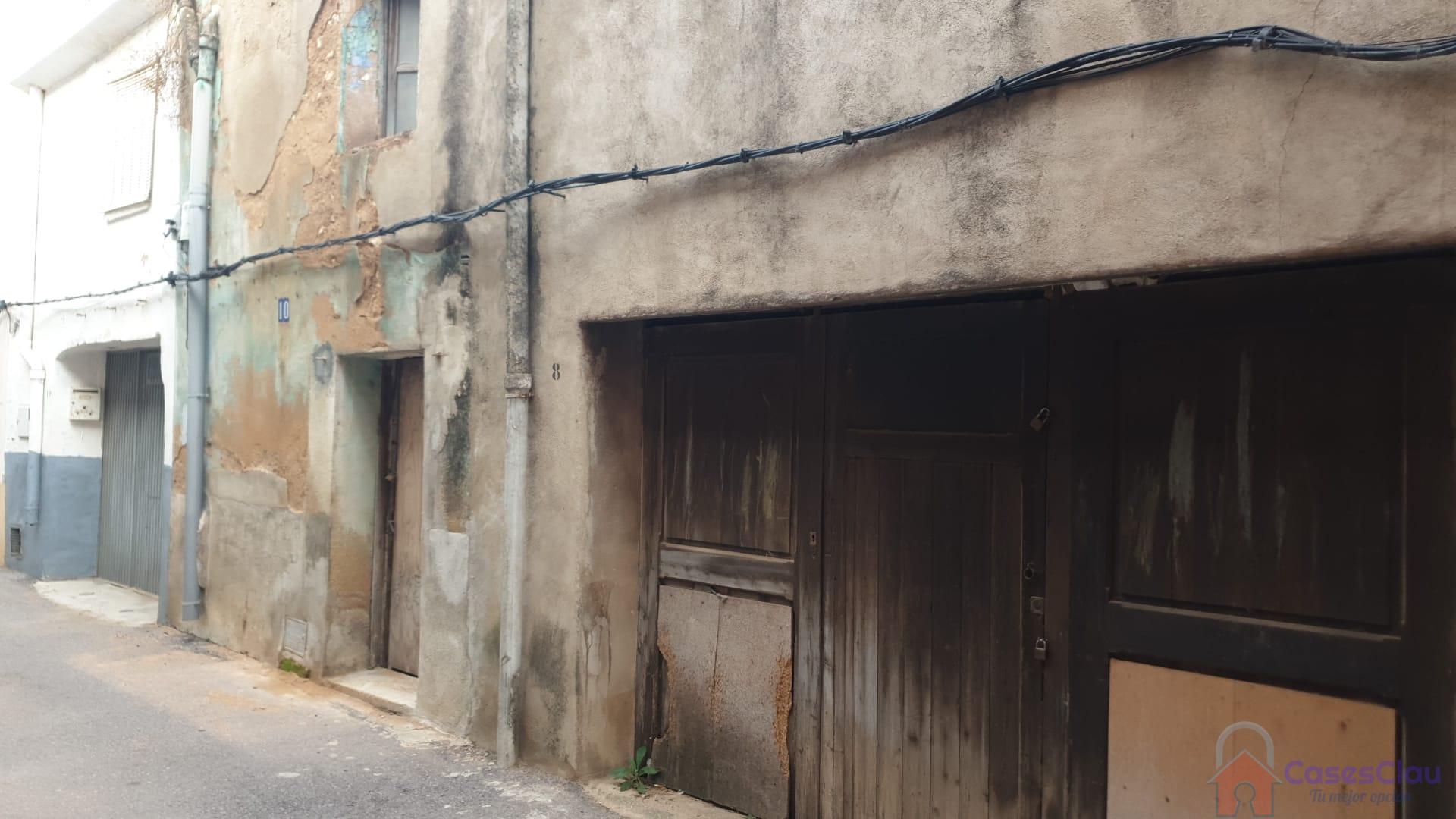 For sale of house in Cabanes
