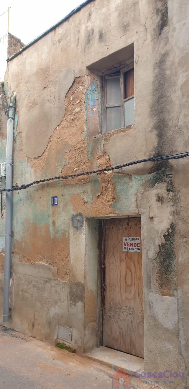 For sale of house in Cabanes