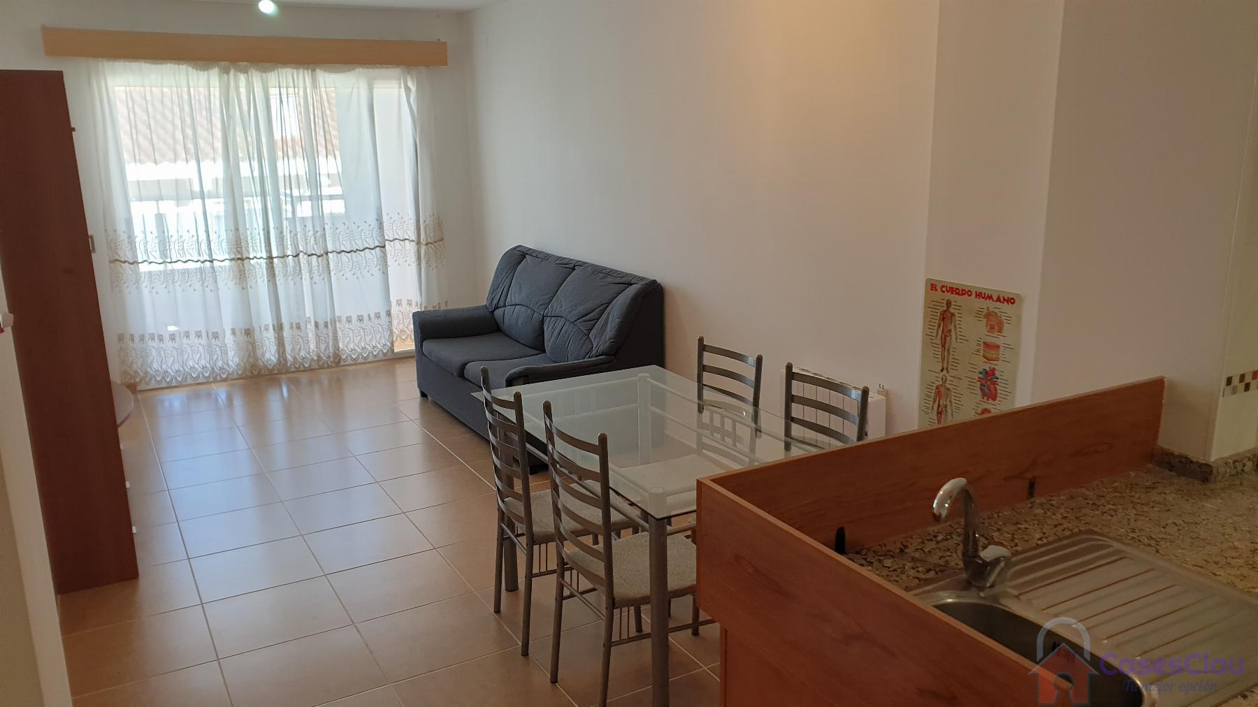 For sale of flat in Cabanes