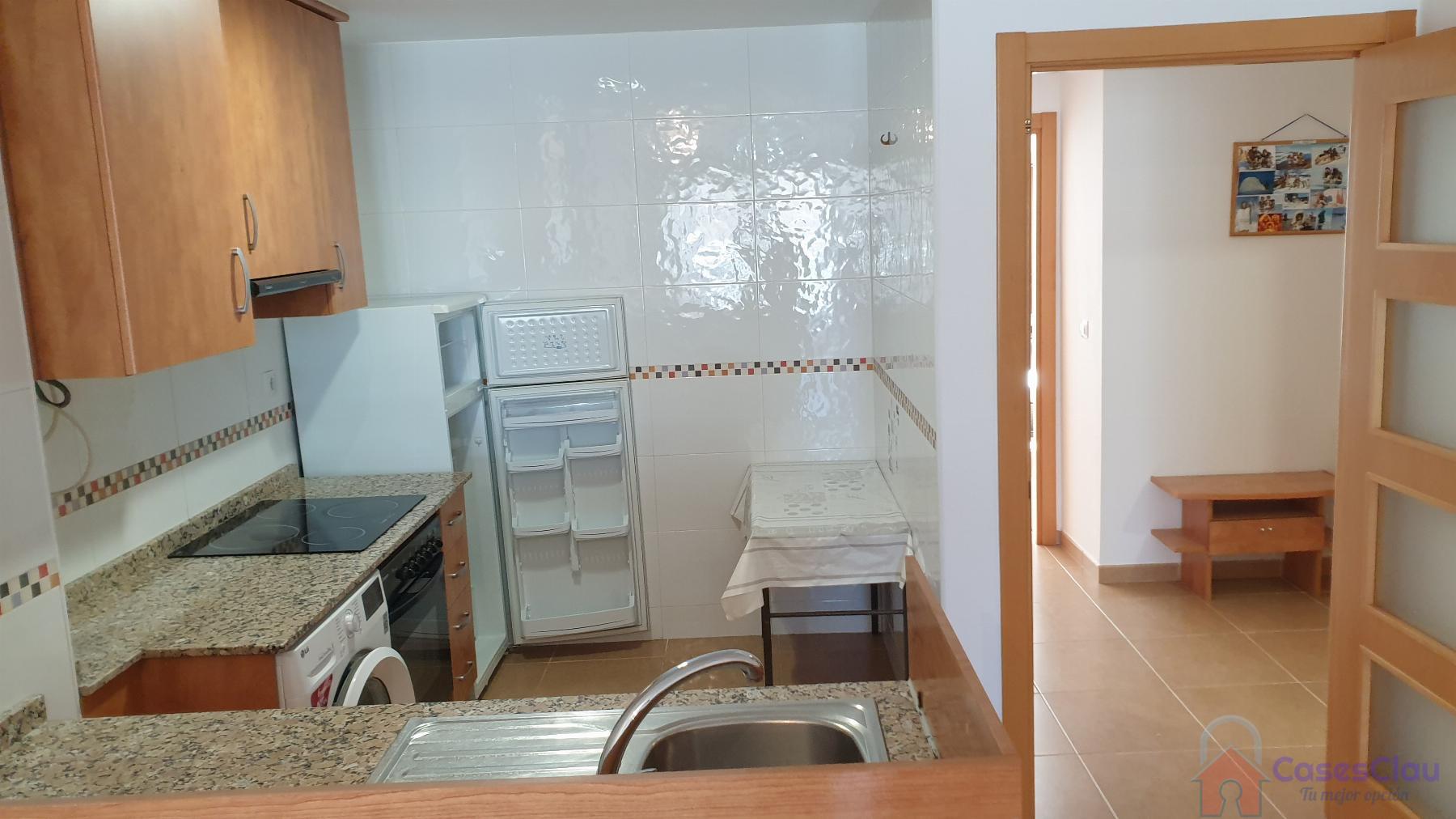 For sale of flat in Cabanes