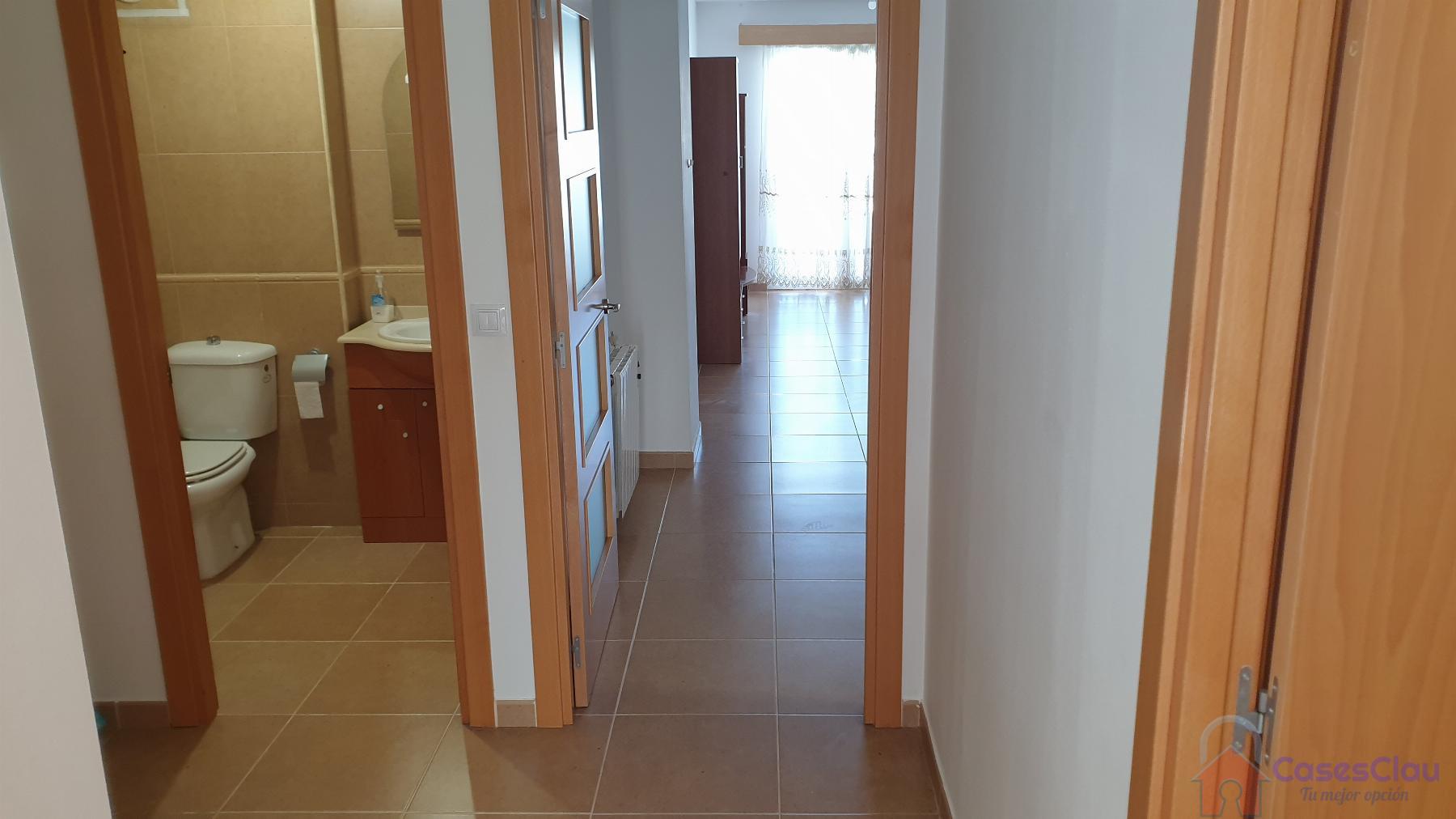For sale of flat in Cabanes