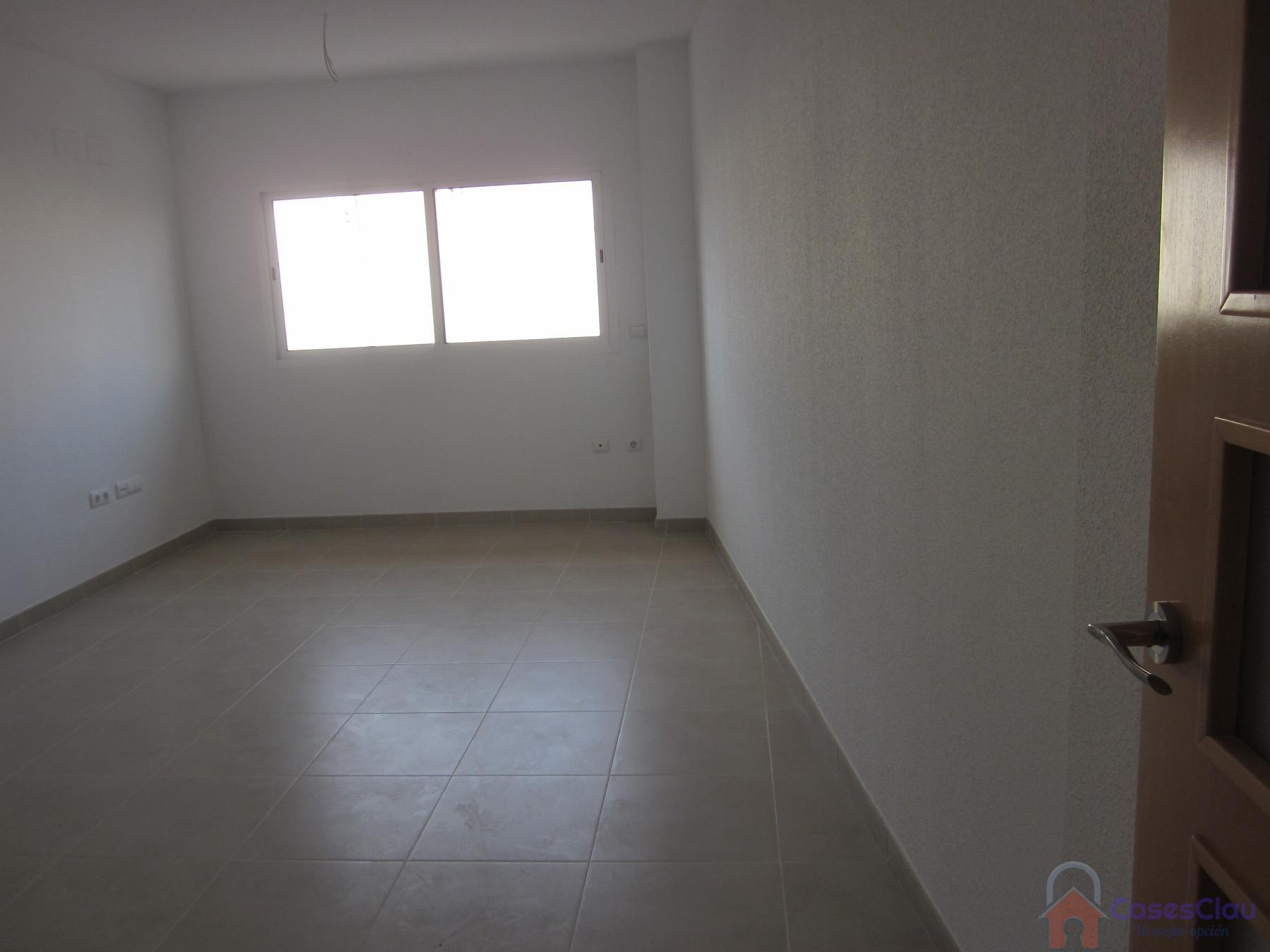 For sale of ground floor in Cabanes