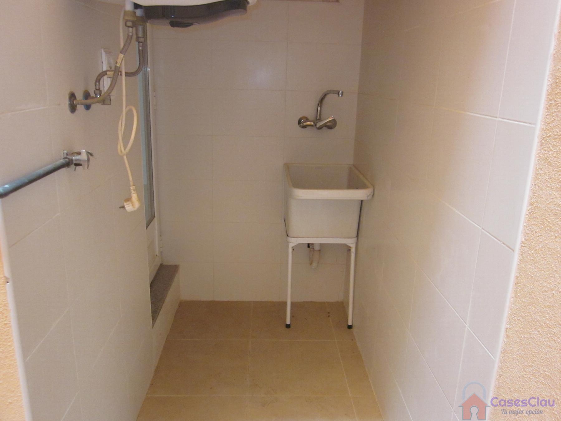 For sale of flat in Cabanes
