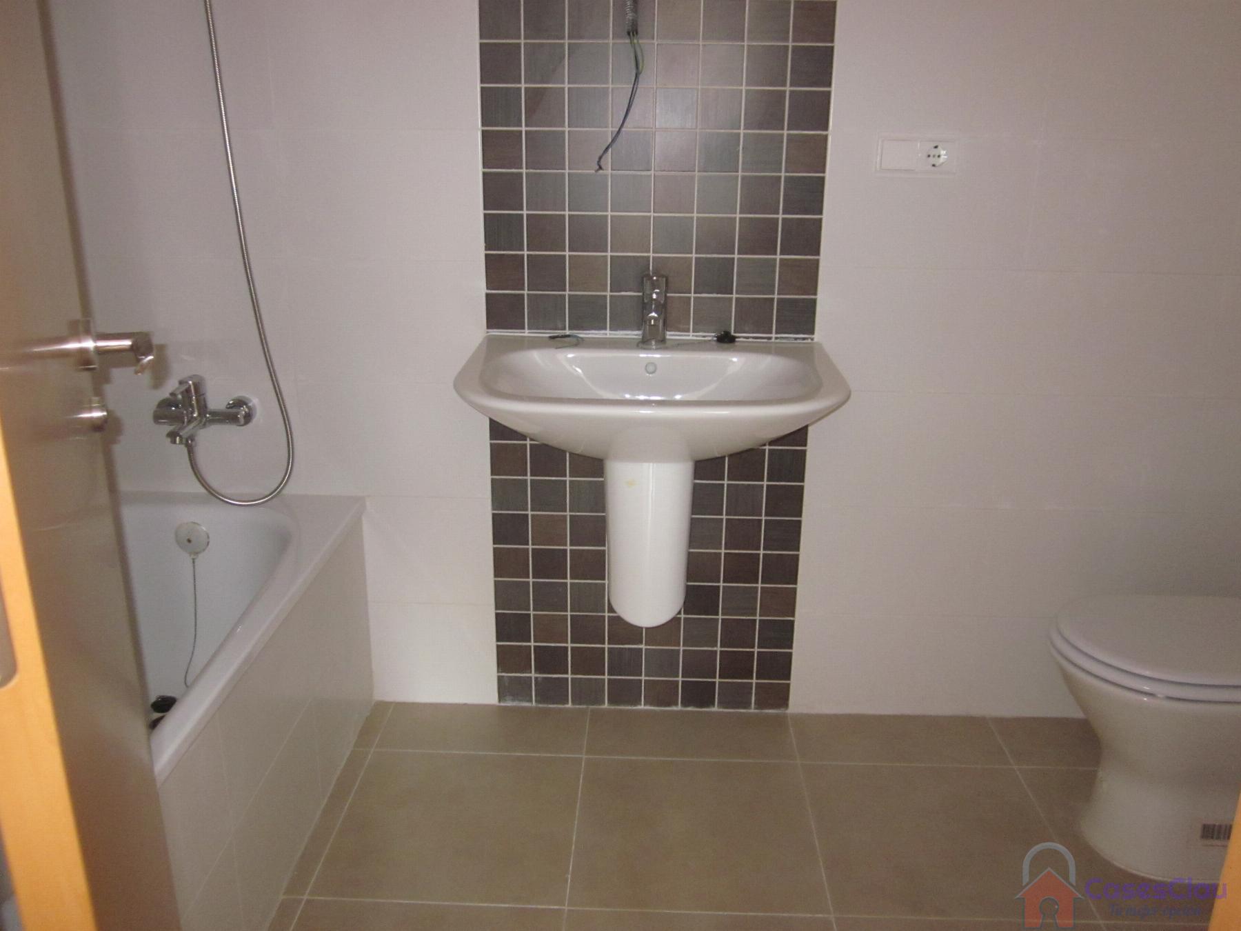 For sale of flat in Cabanes