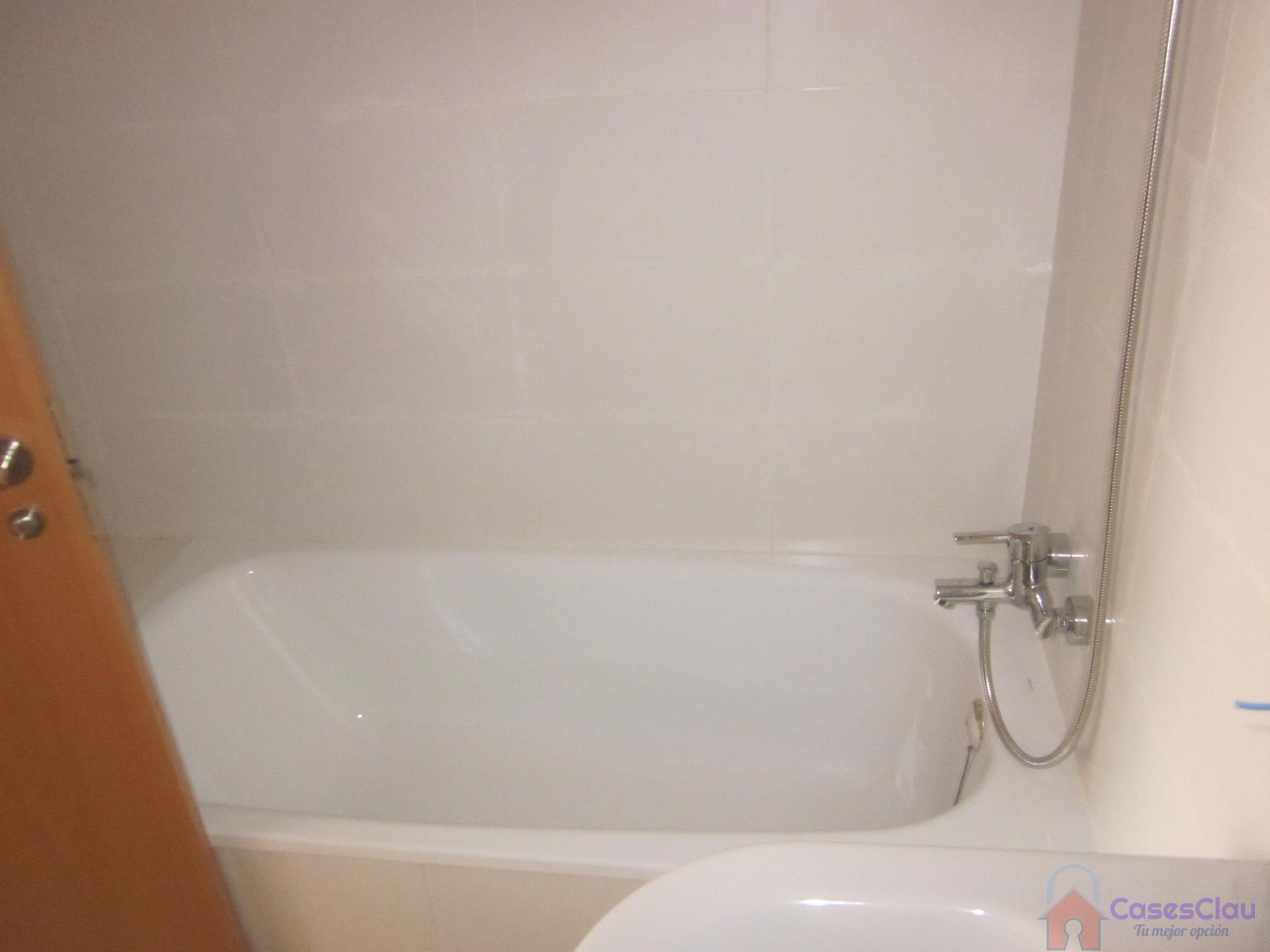 For sale of flat in Cabanes