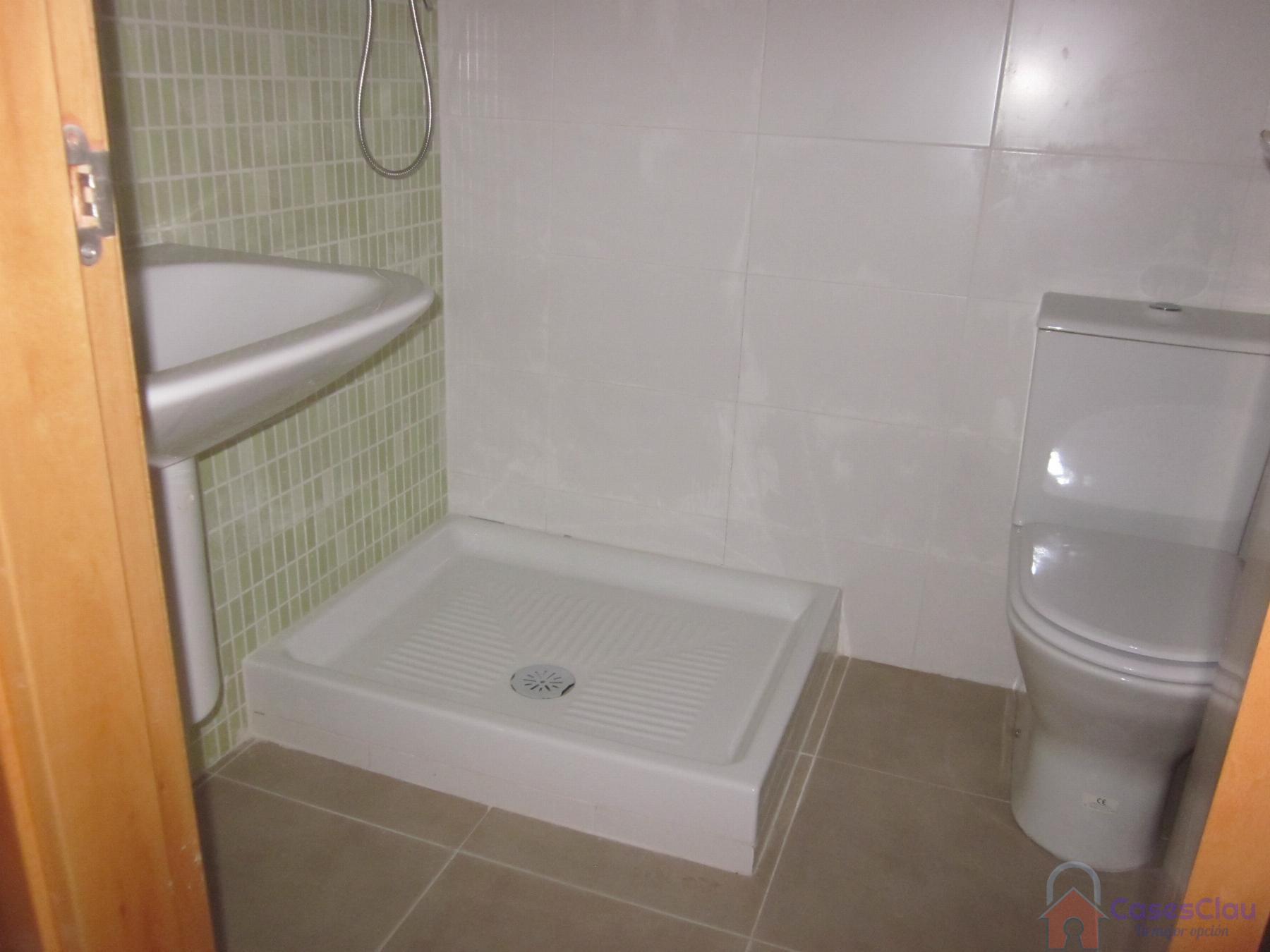 For sale of flat in Cabanes
