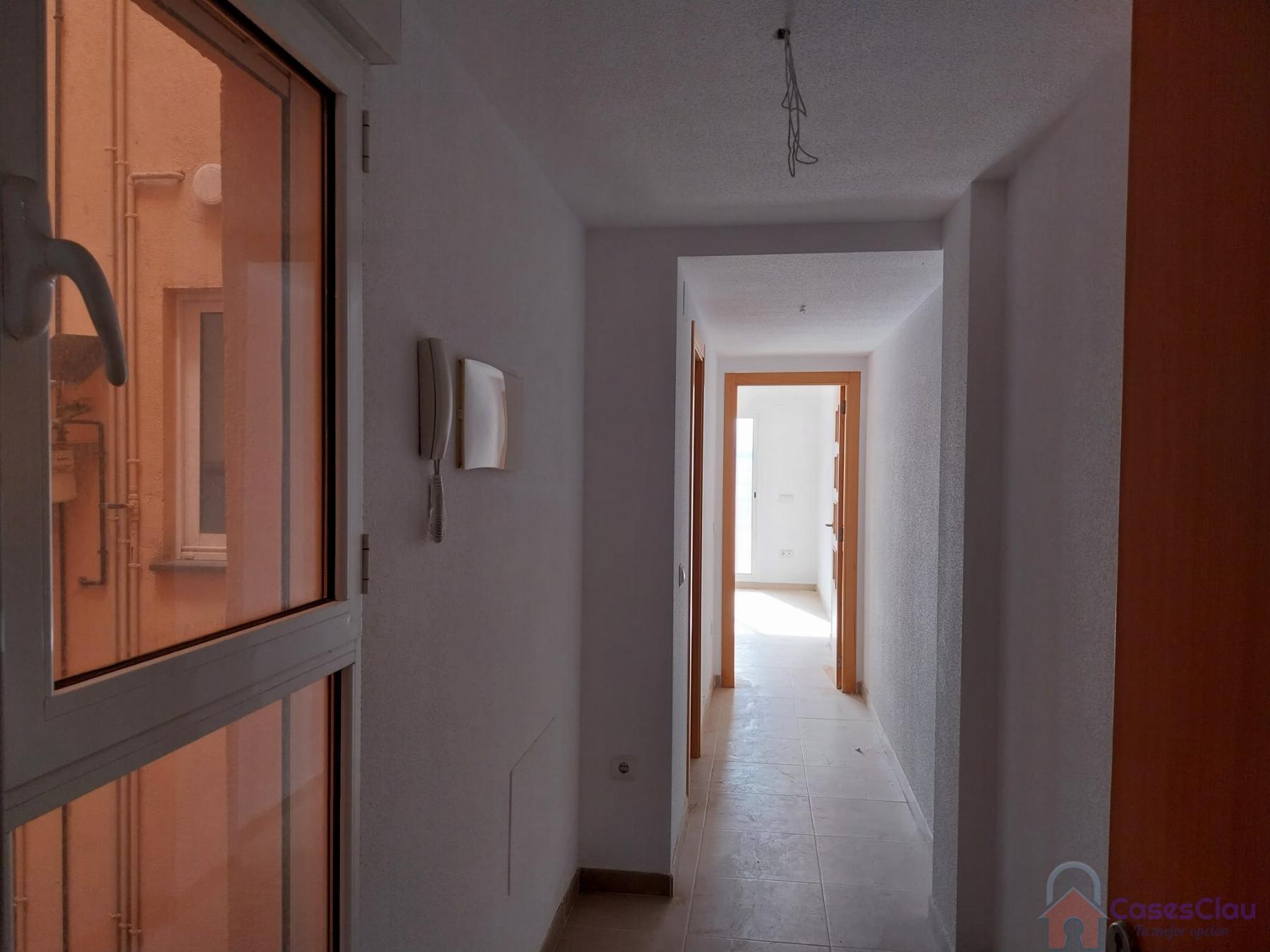 For sale of flat in Cabanes