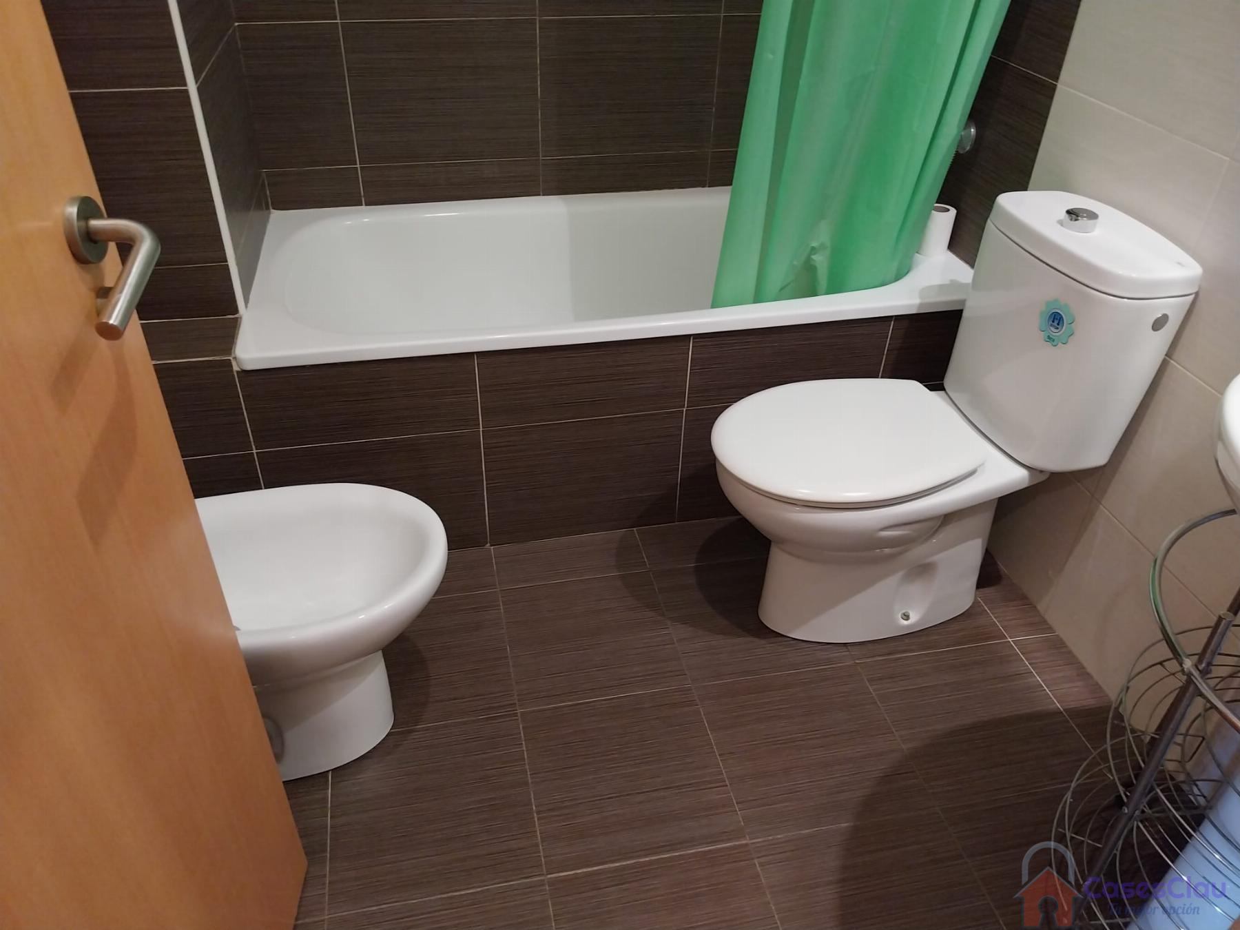 For sale of flat in Cabanes