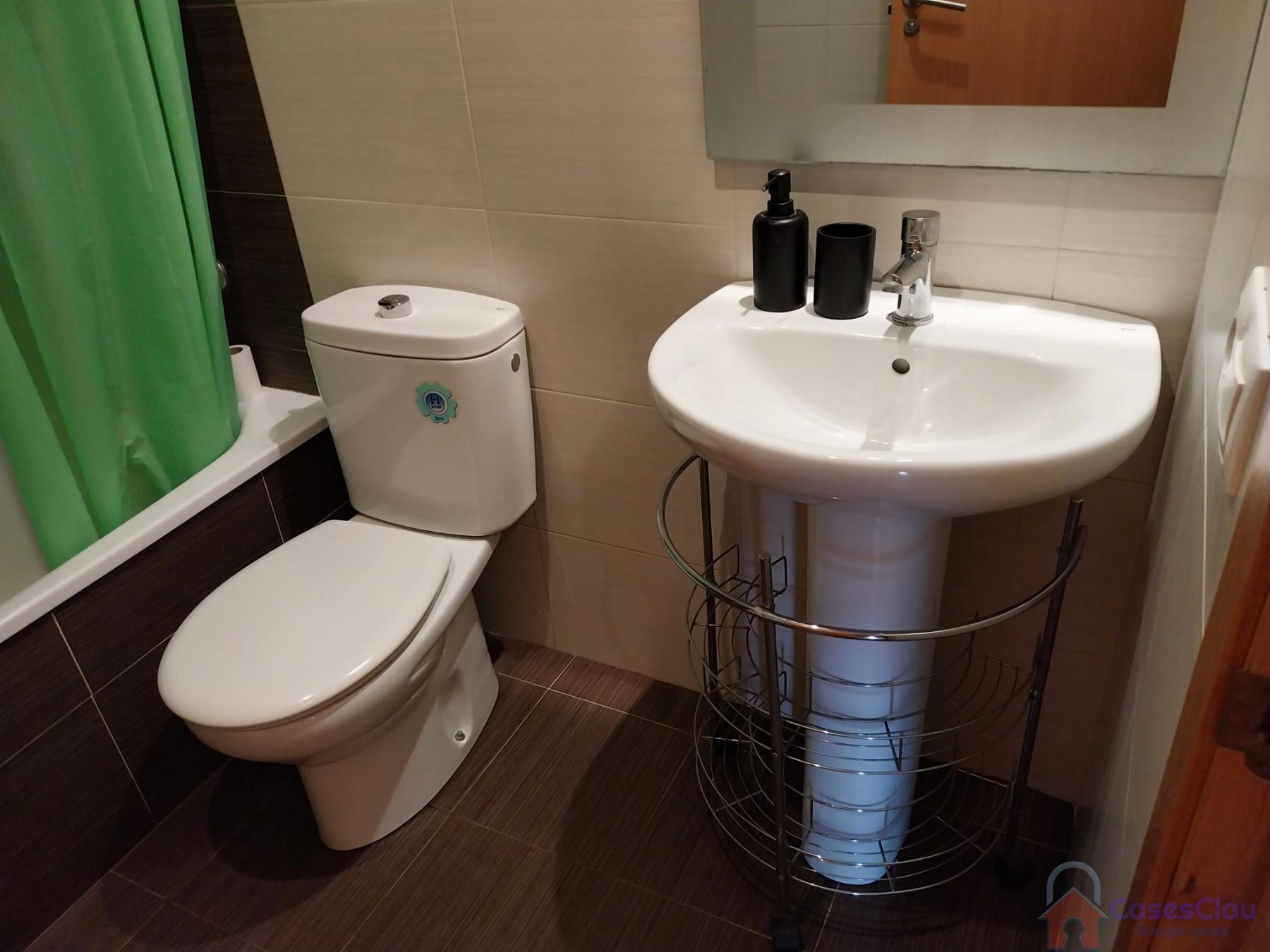 For sale of flat in Cabanes