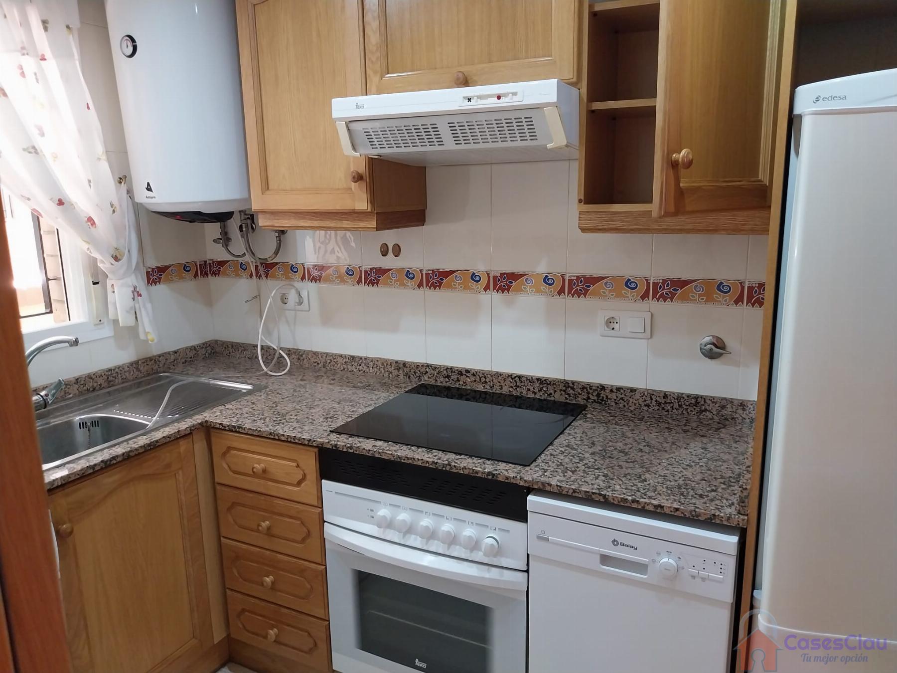For rent of apartment in Oropesa del Mar