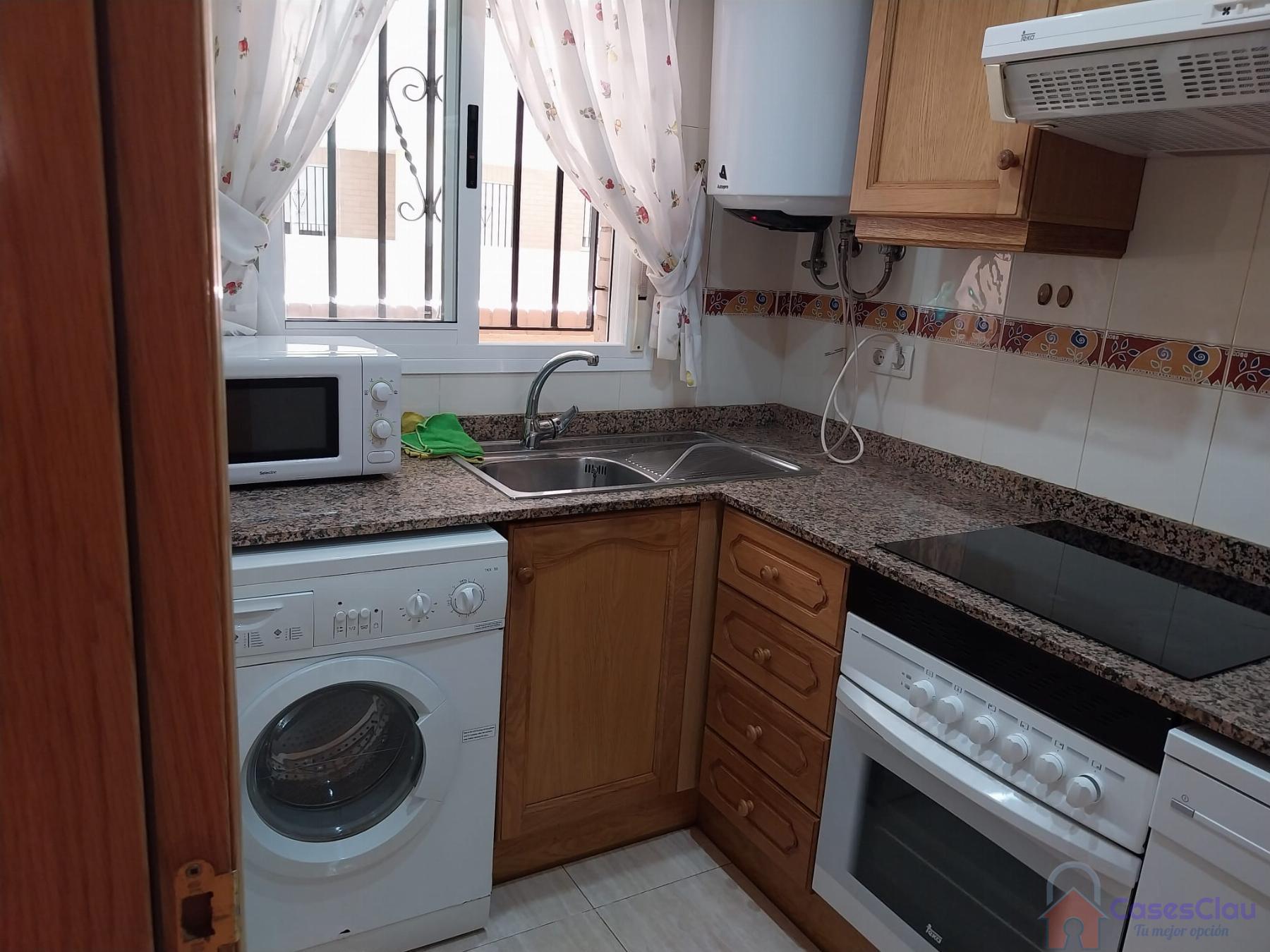 For rent of apartment in Oropesa del Mar