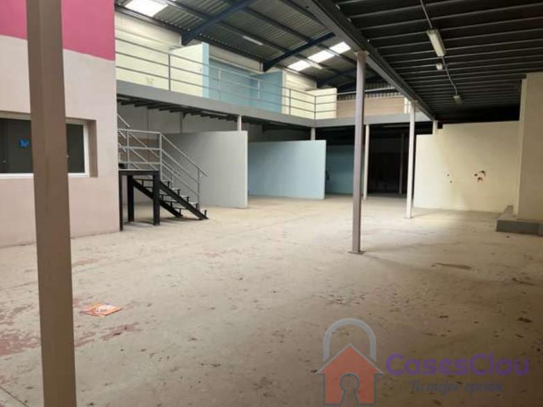 For sale of industrial plant/warehouse in Onda