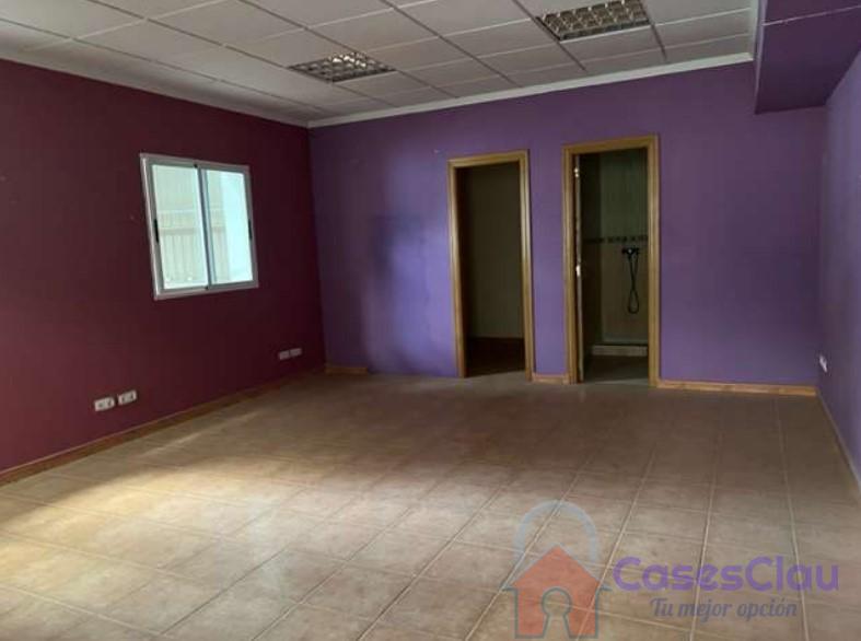 For sale of industrial plant/warehouse in Onda
