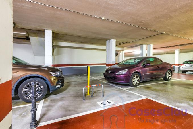 For sale of garage in Castellón
