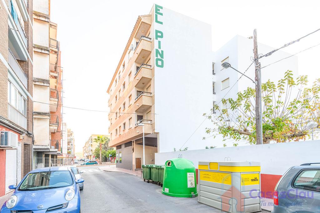 For sale of flat in Oropesa del Mar