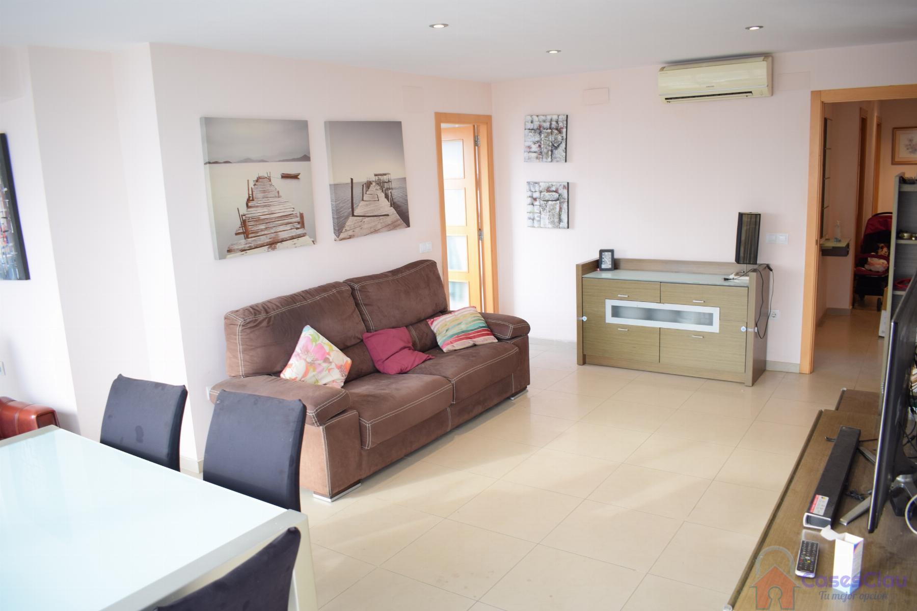 For sale of apartment in Benicasim