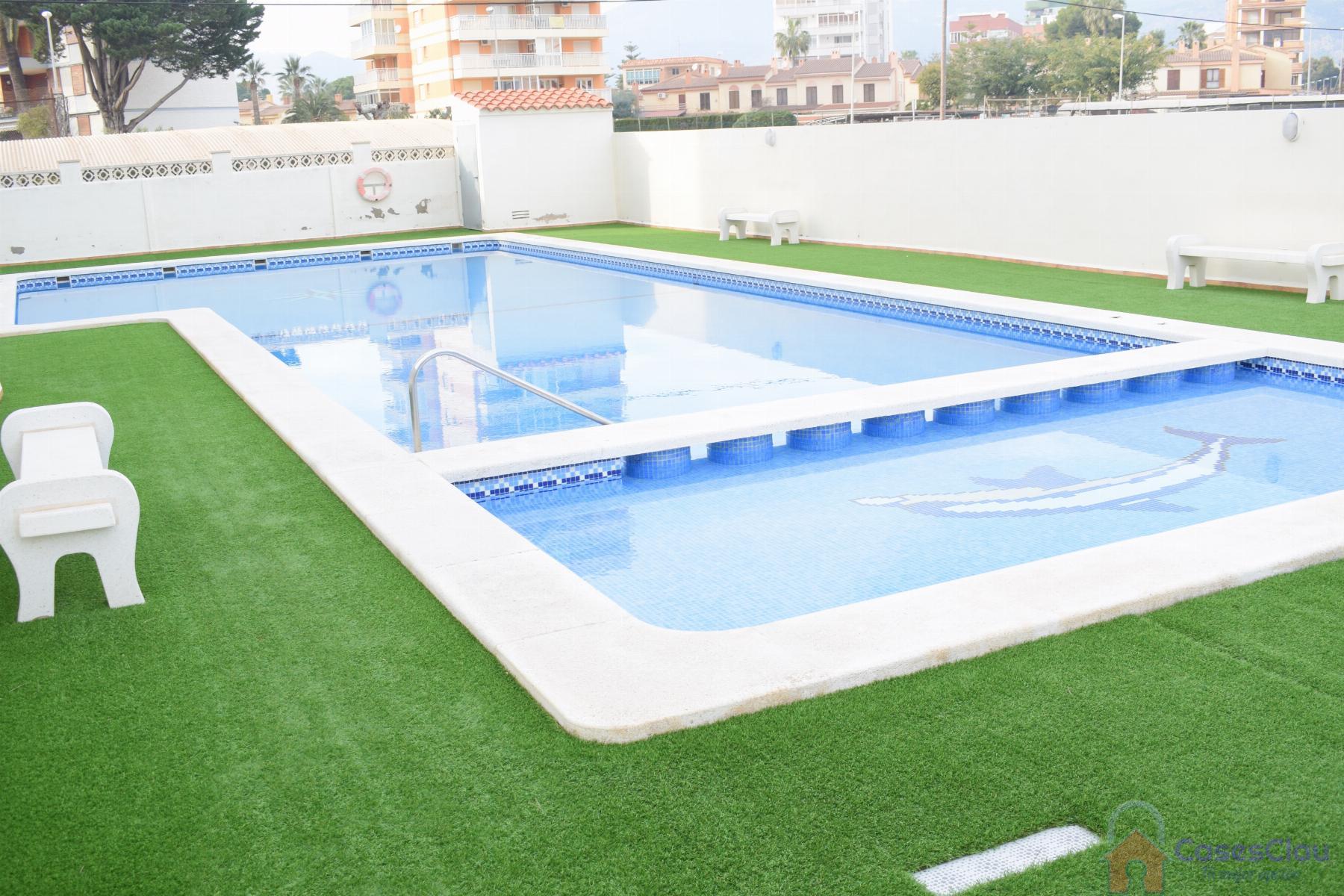 For sale of apartment in Benicasim