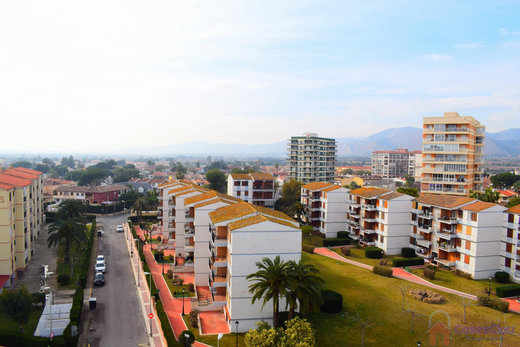 For sale of apartment in Benicasim