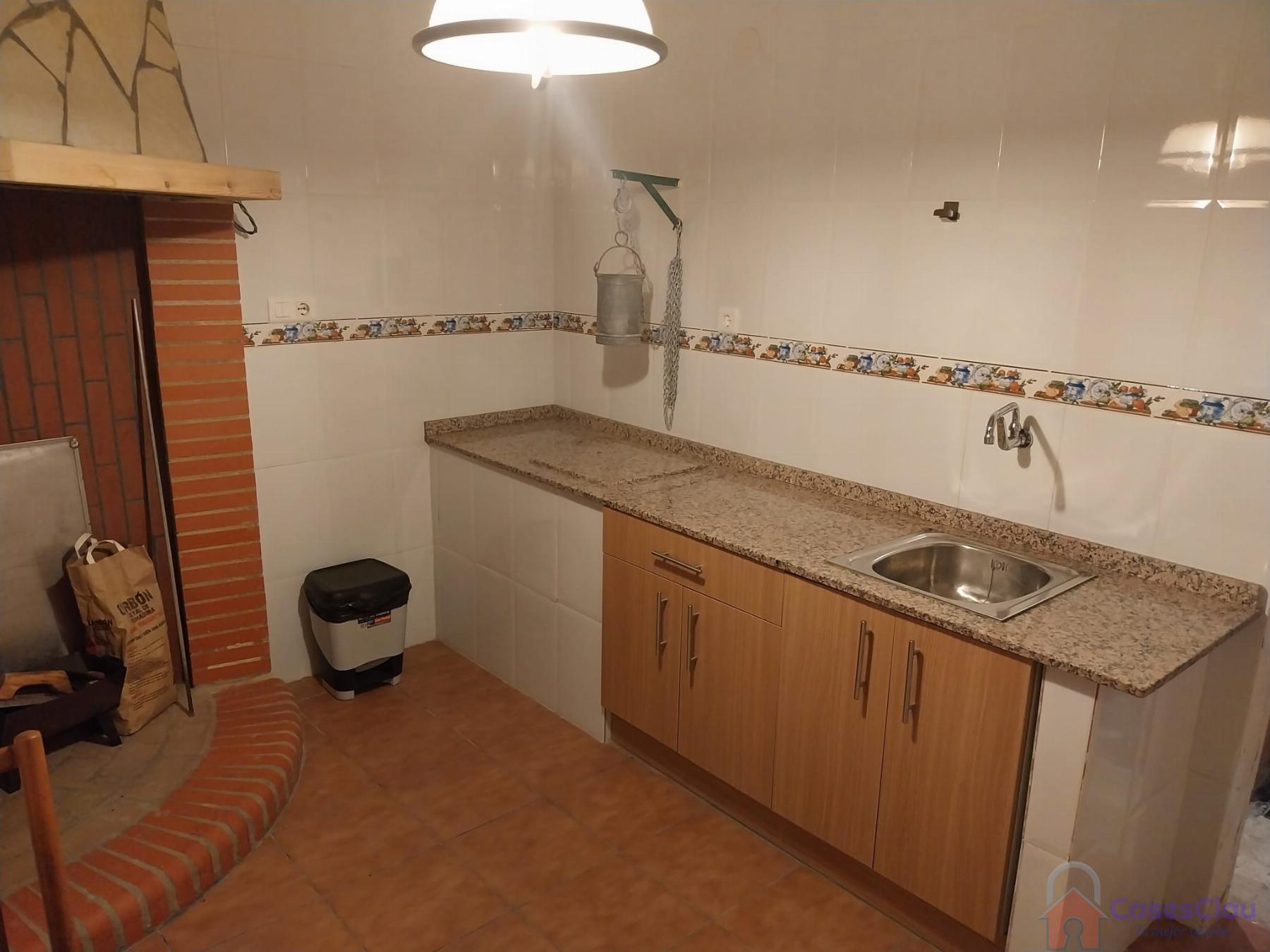 For sale of house in Cabanes