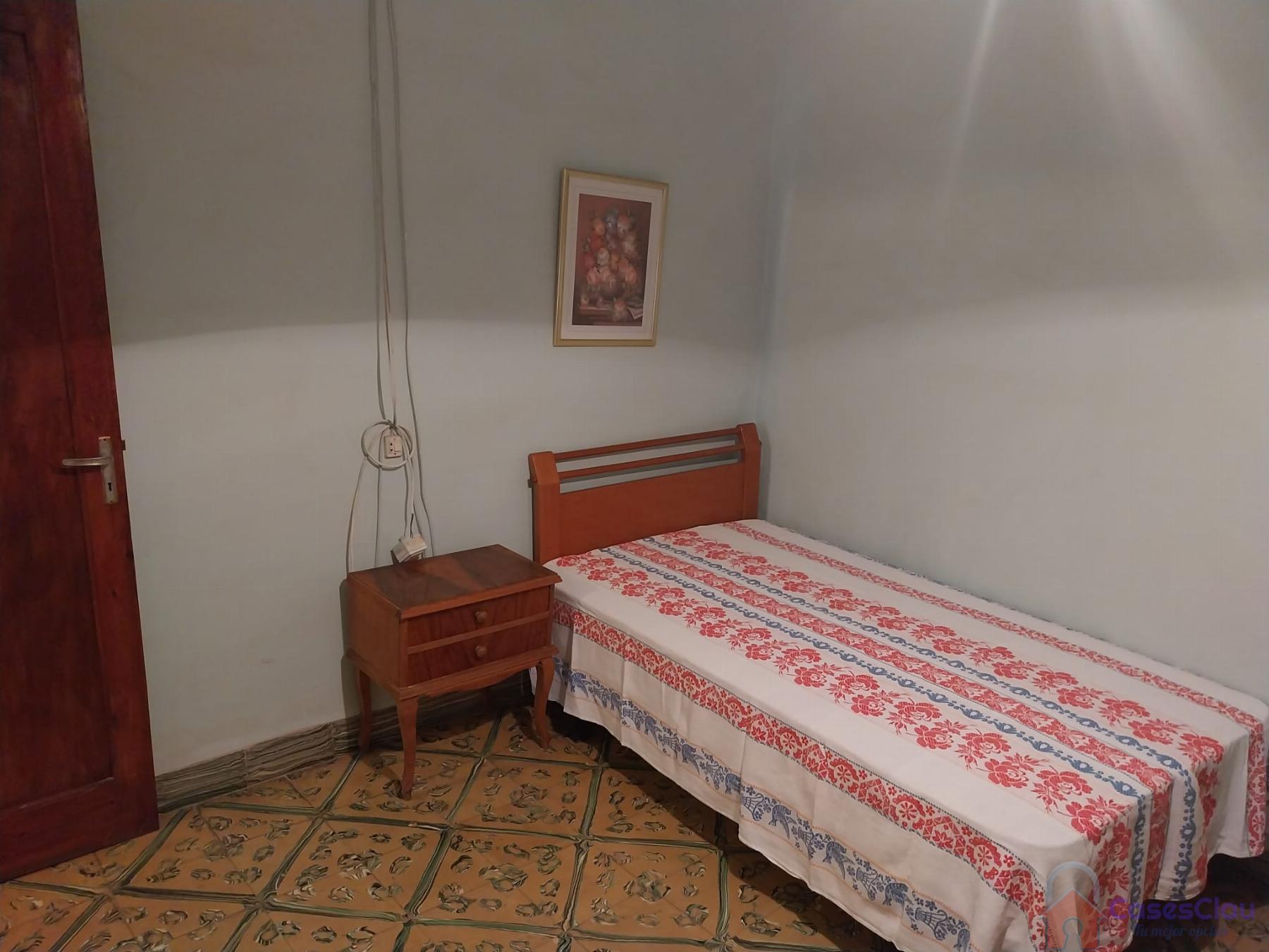 For sale of house in Cabanes