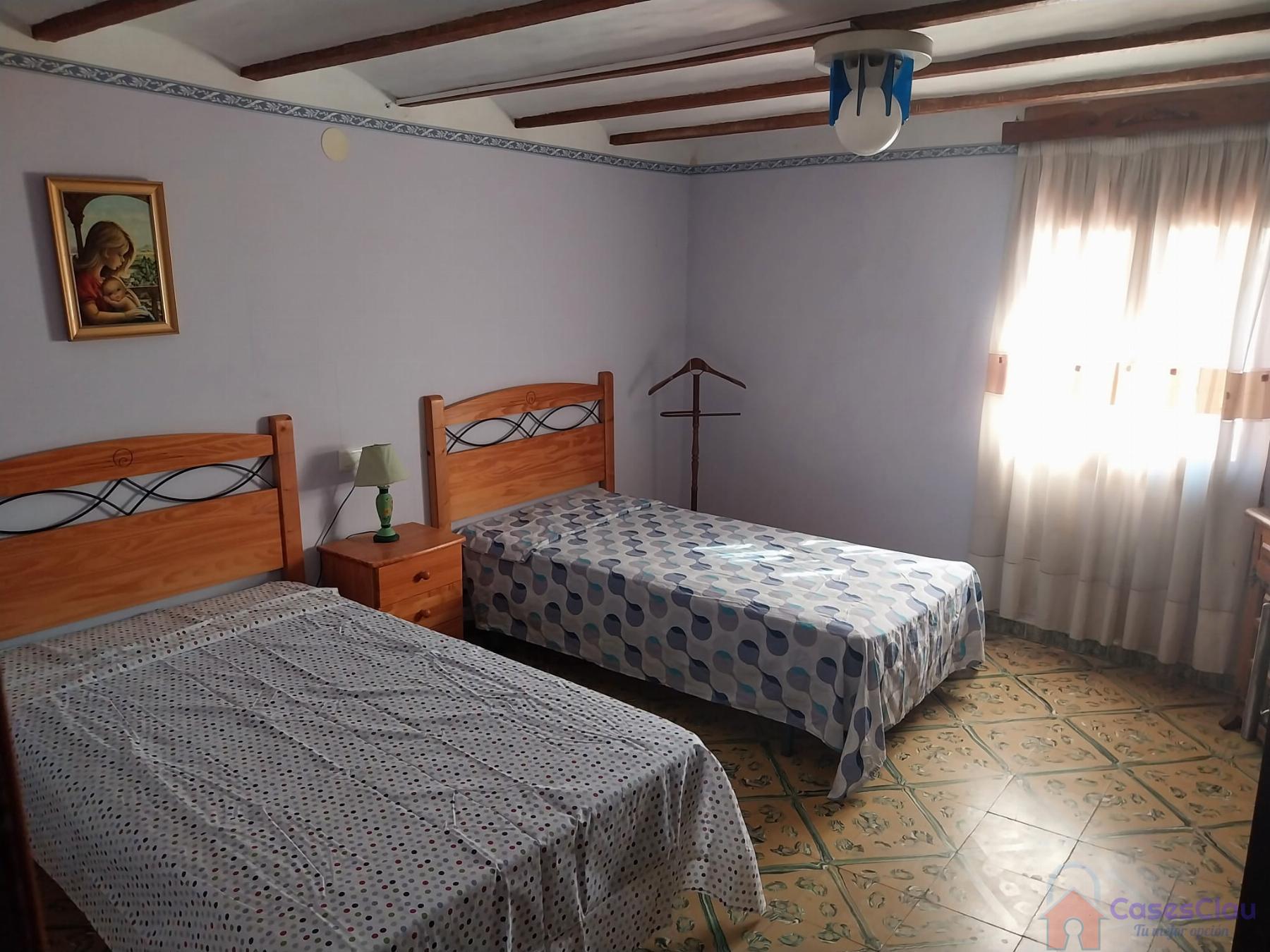 For sale of house in Cabanes