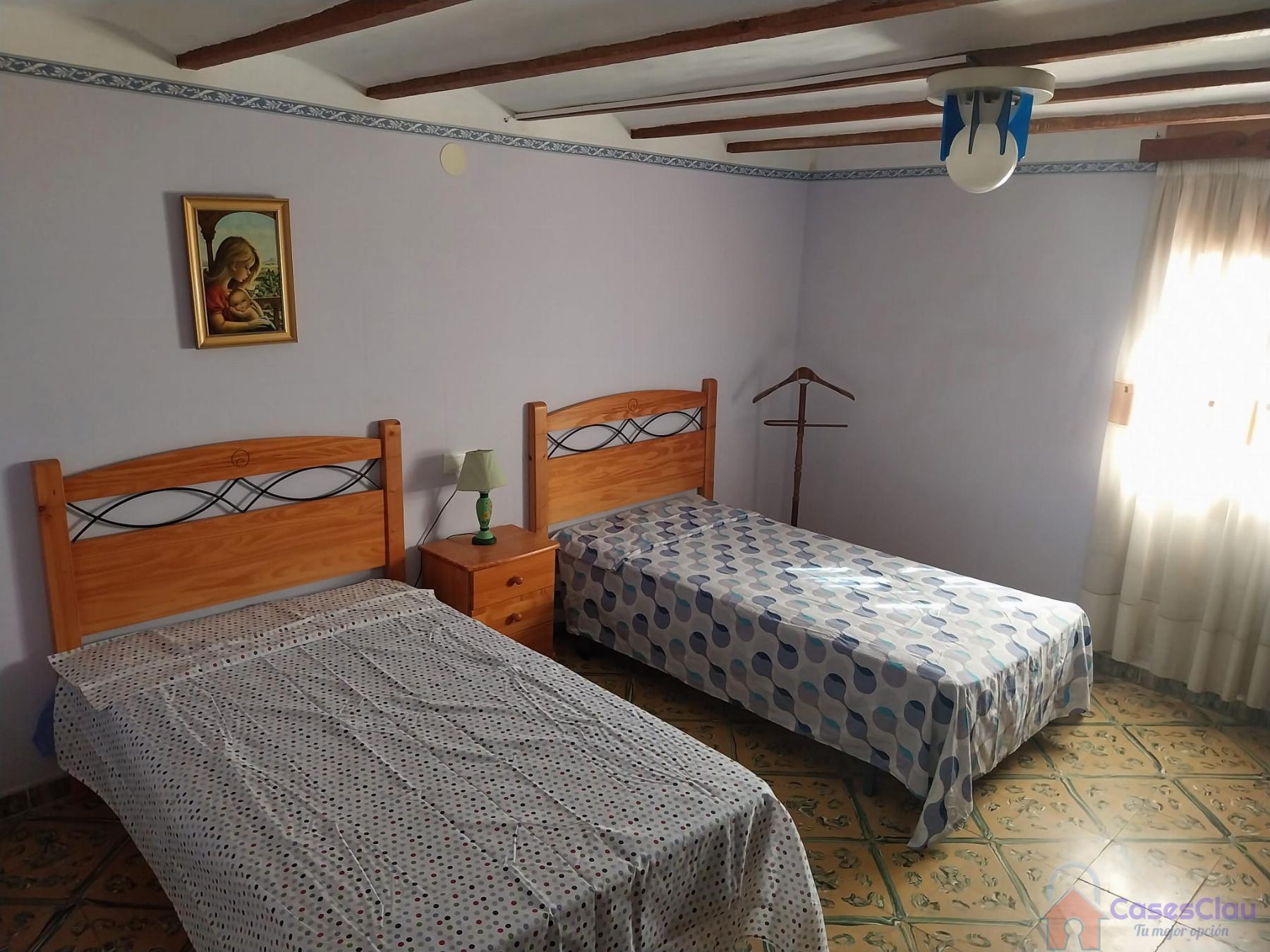 For sale of house in Cabanes