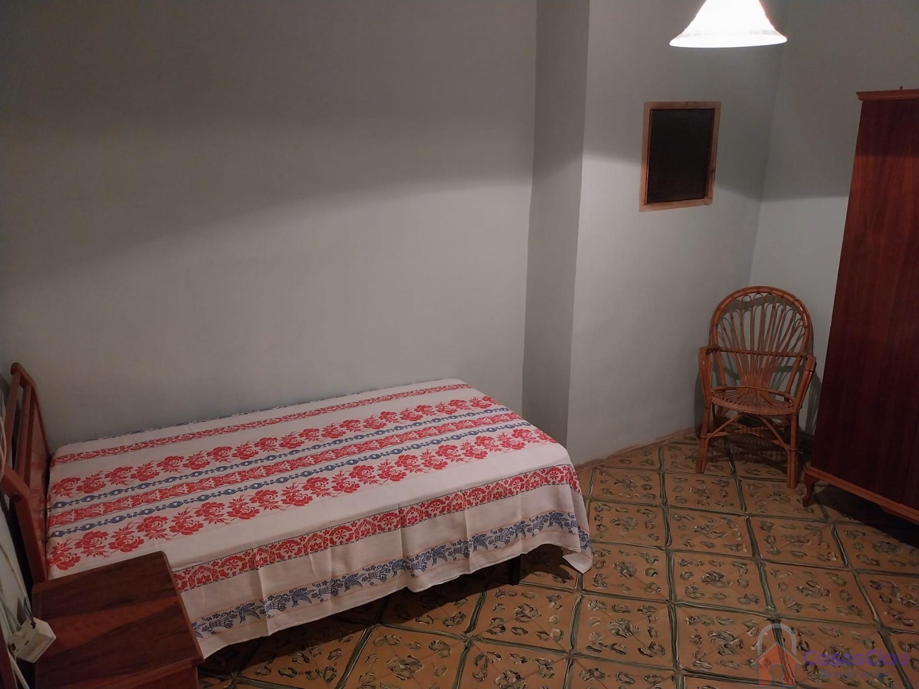 For sale of house in Cabanes
