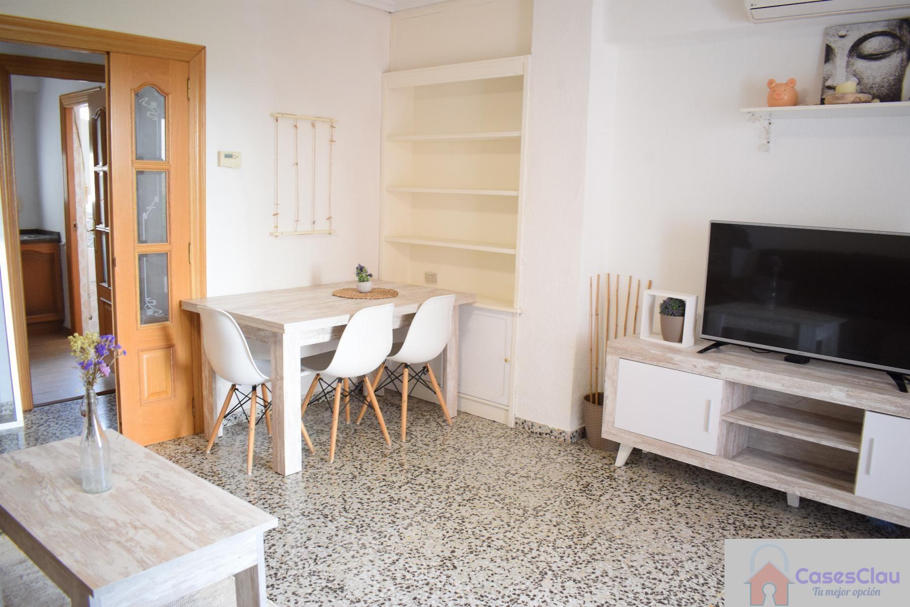 For sale of flat in Castellón