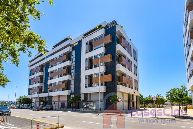 For sale of garage in Castellón