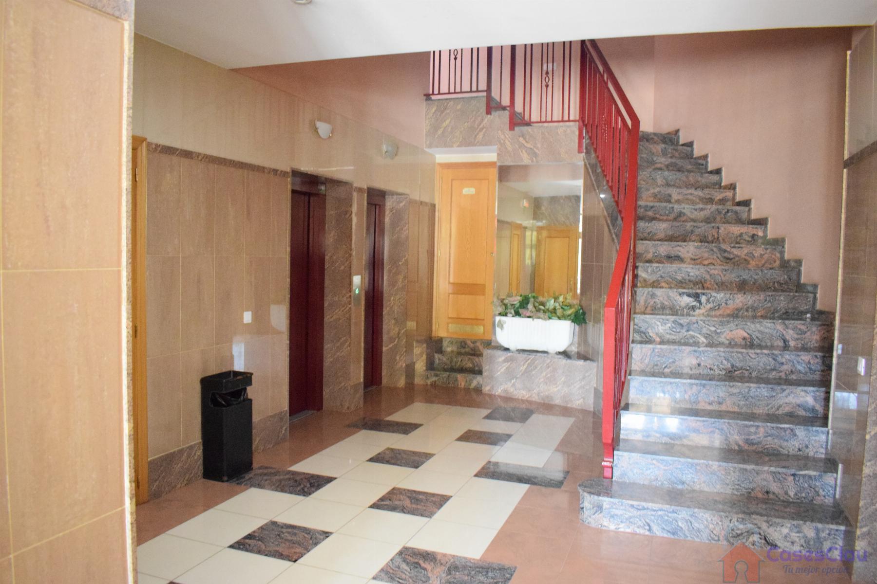 For sale of flat in Castellón