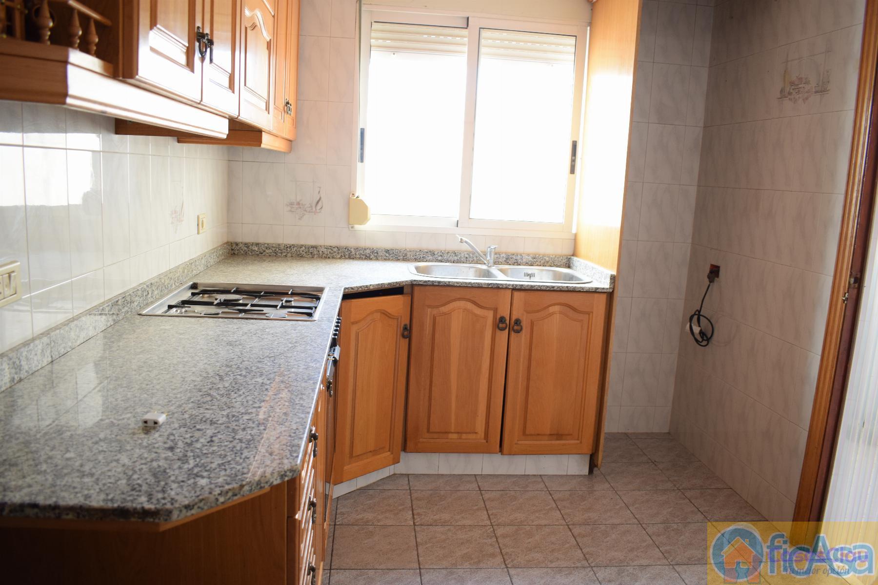 For sale of flat in Castellón