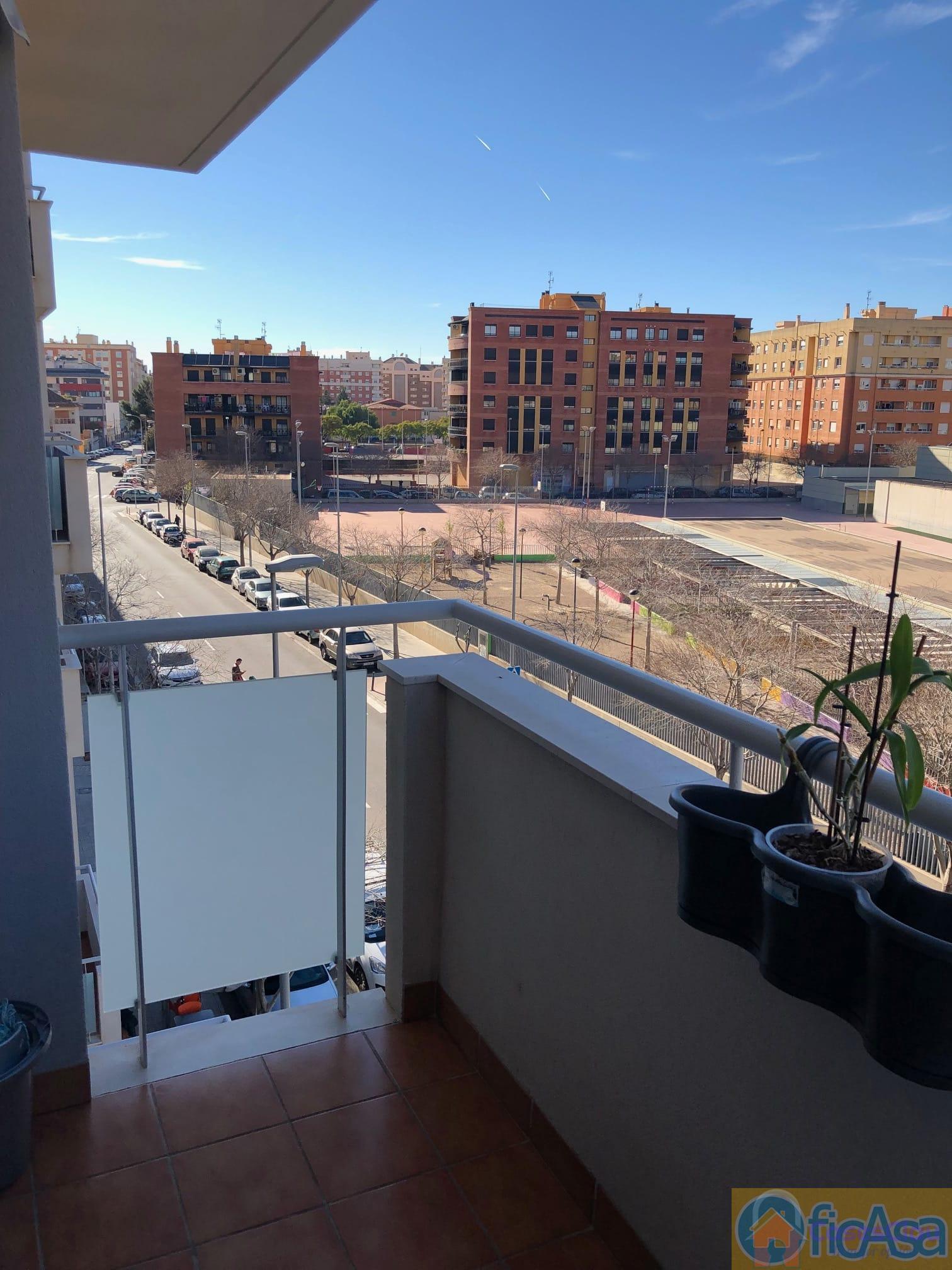 For sale of flat in Castellón