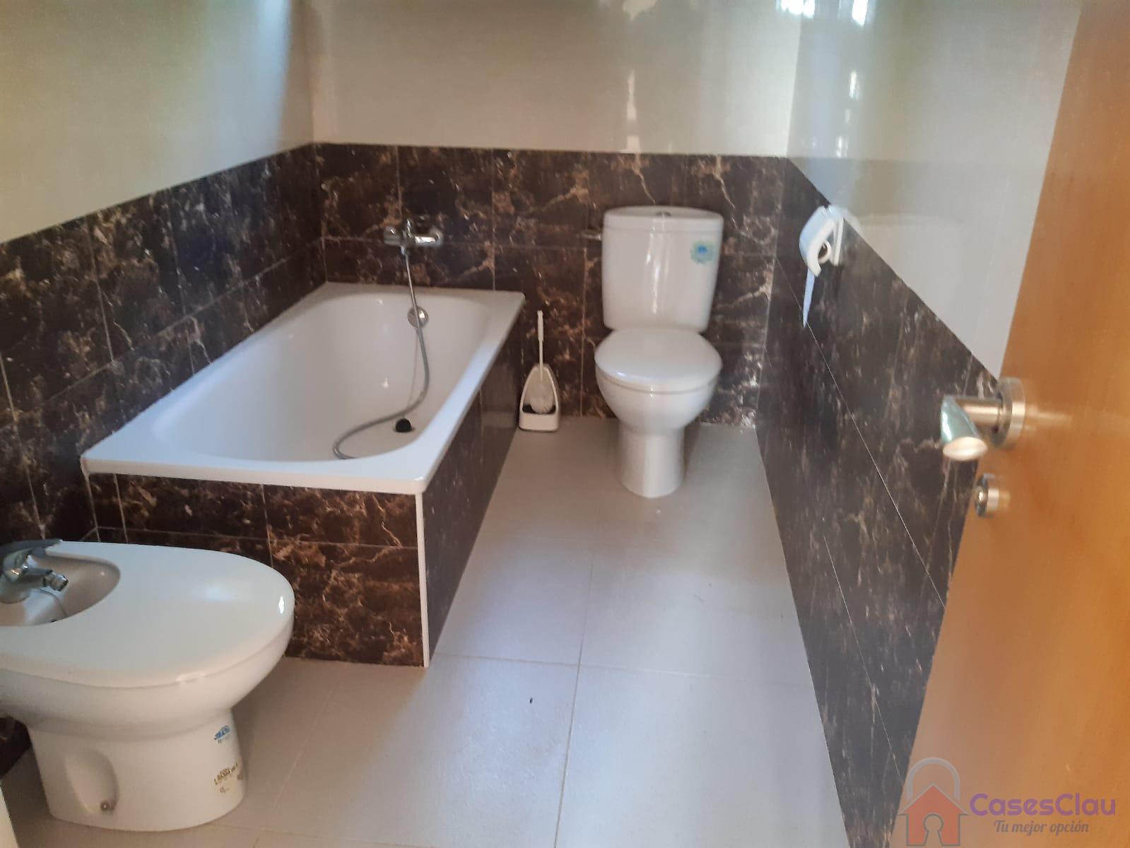 Venta de chalet en Castellón