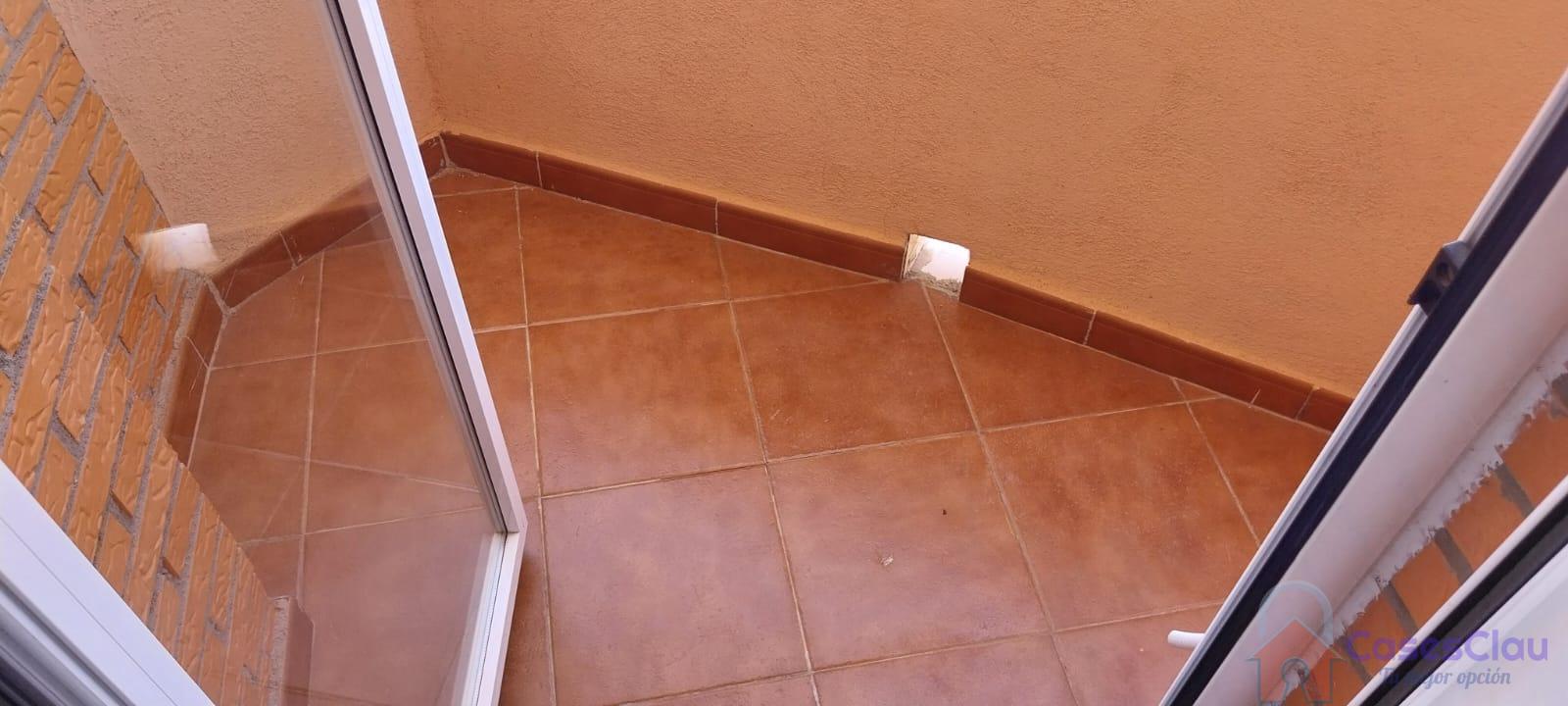 For sale of flat in Castellón