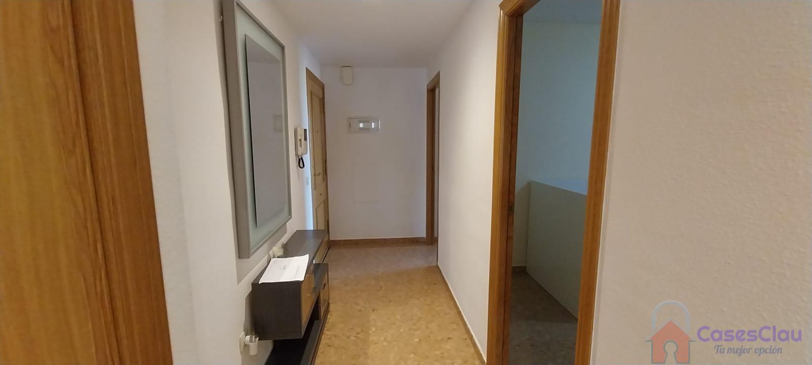 For sale of flat in Castellón