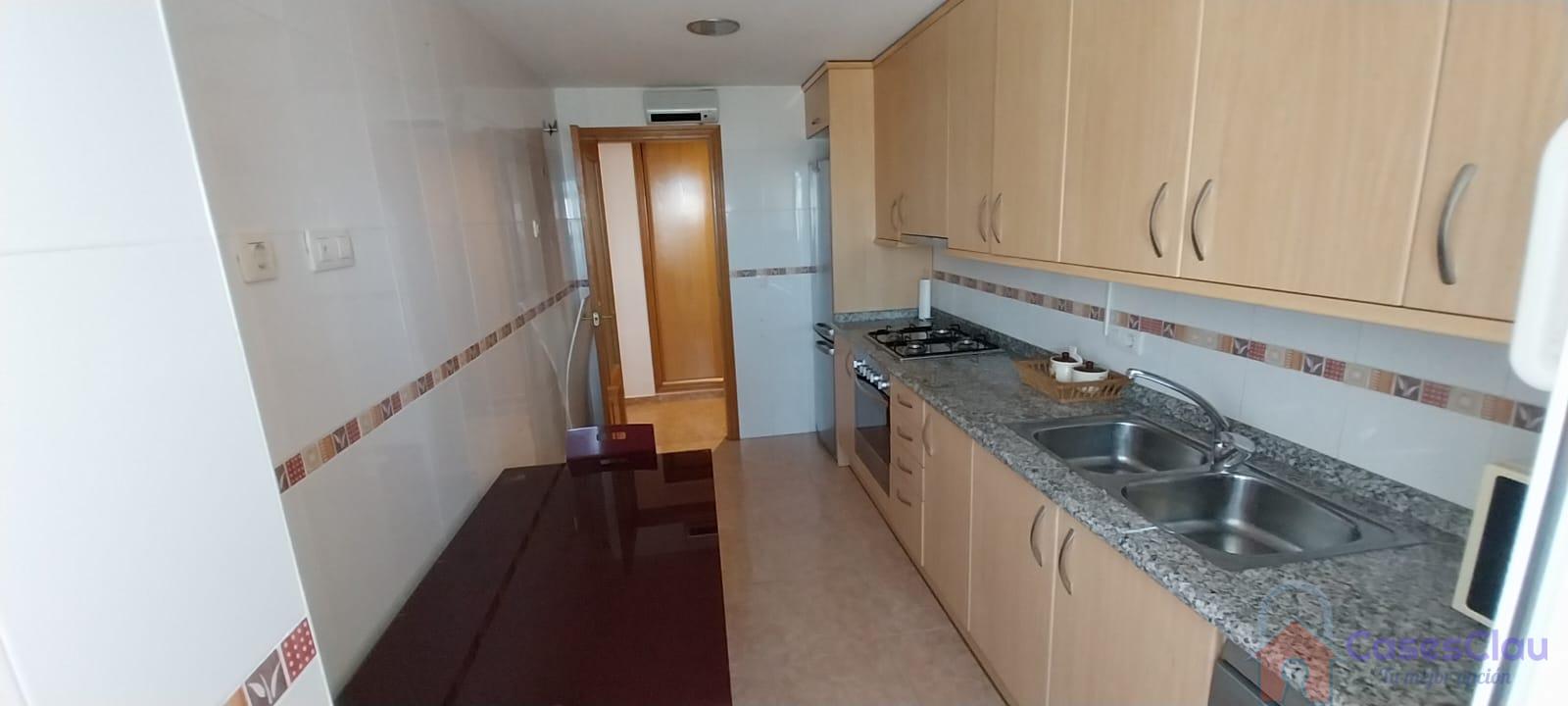 For sale of flat in Castellón
