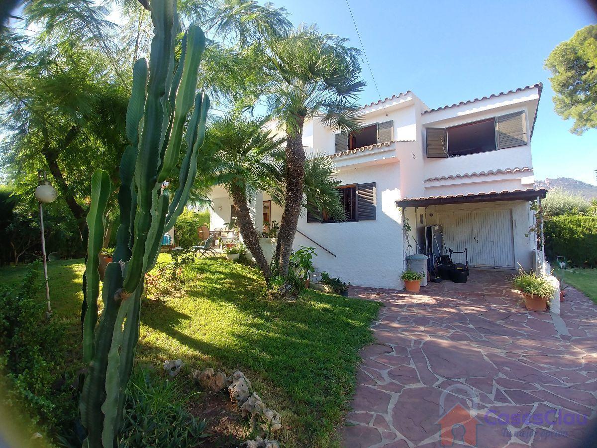 For sale of chalet in Benicasim