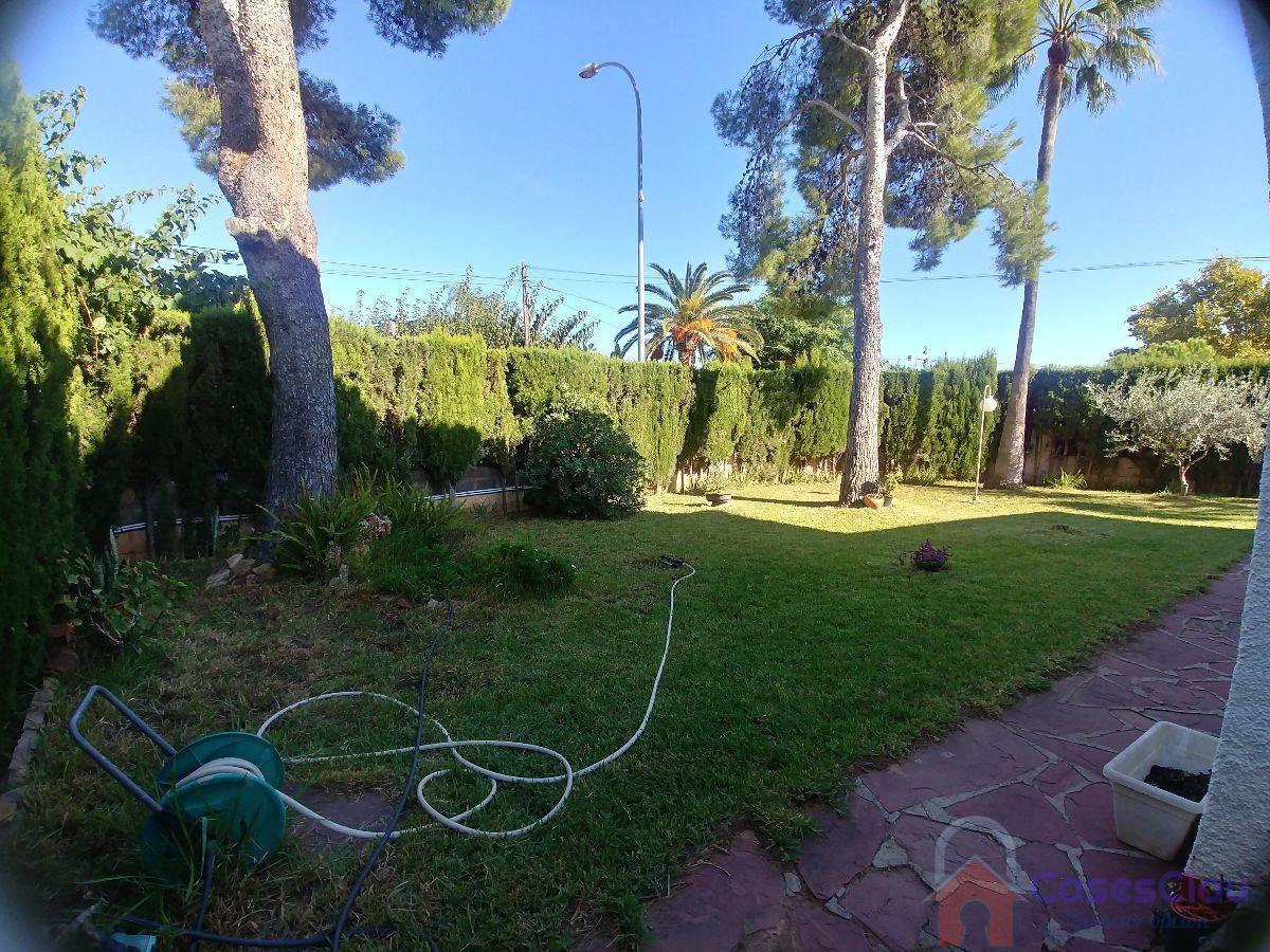 For sale of chalet in Benicasim