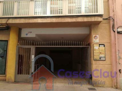 For sale of garage in Castellón