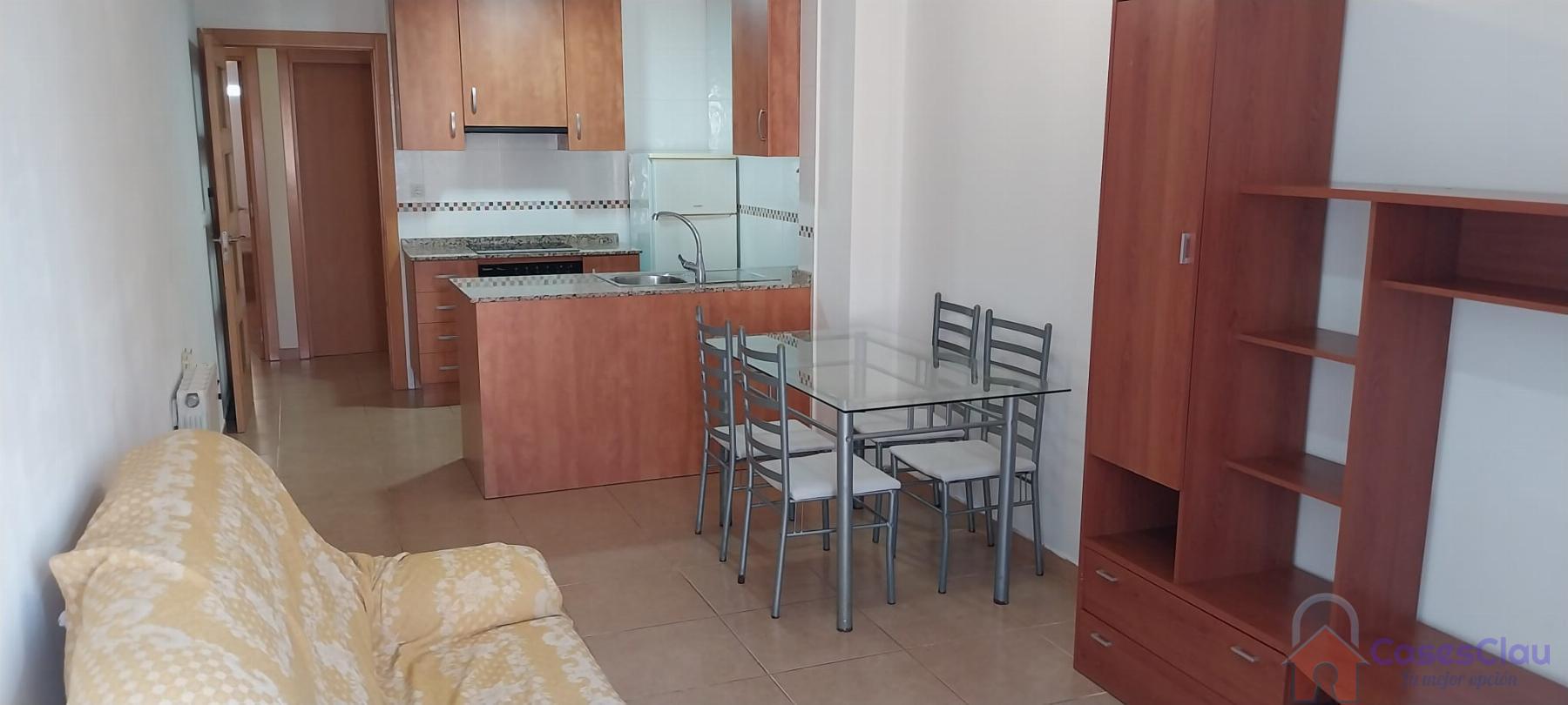 For sale of flat in Cabanes