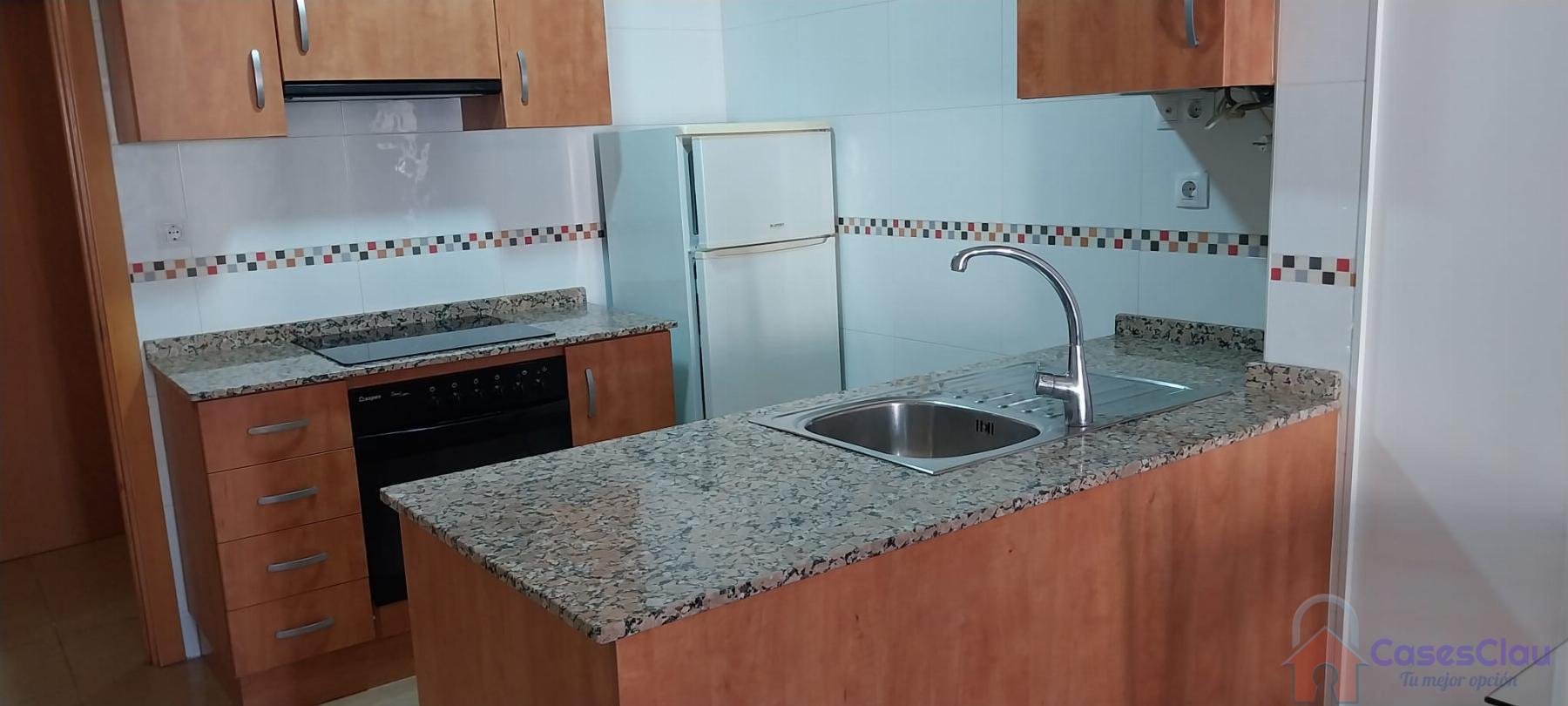 For sale of flat in Cabanes
