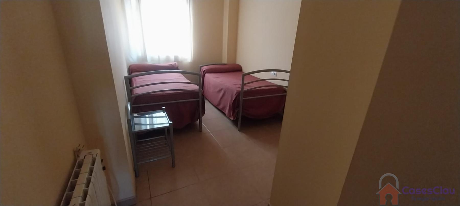 For sale of flat in Cabanes