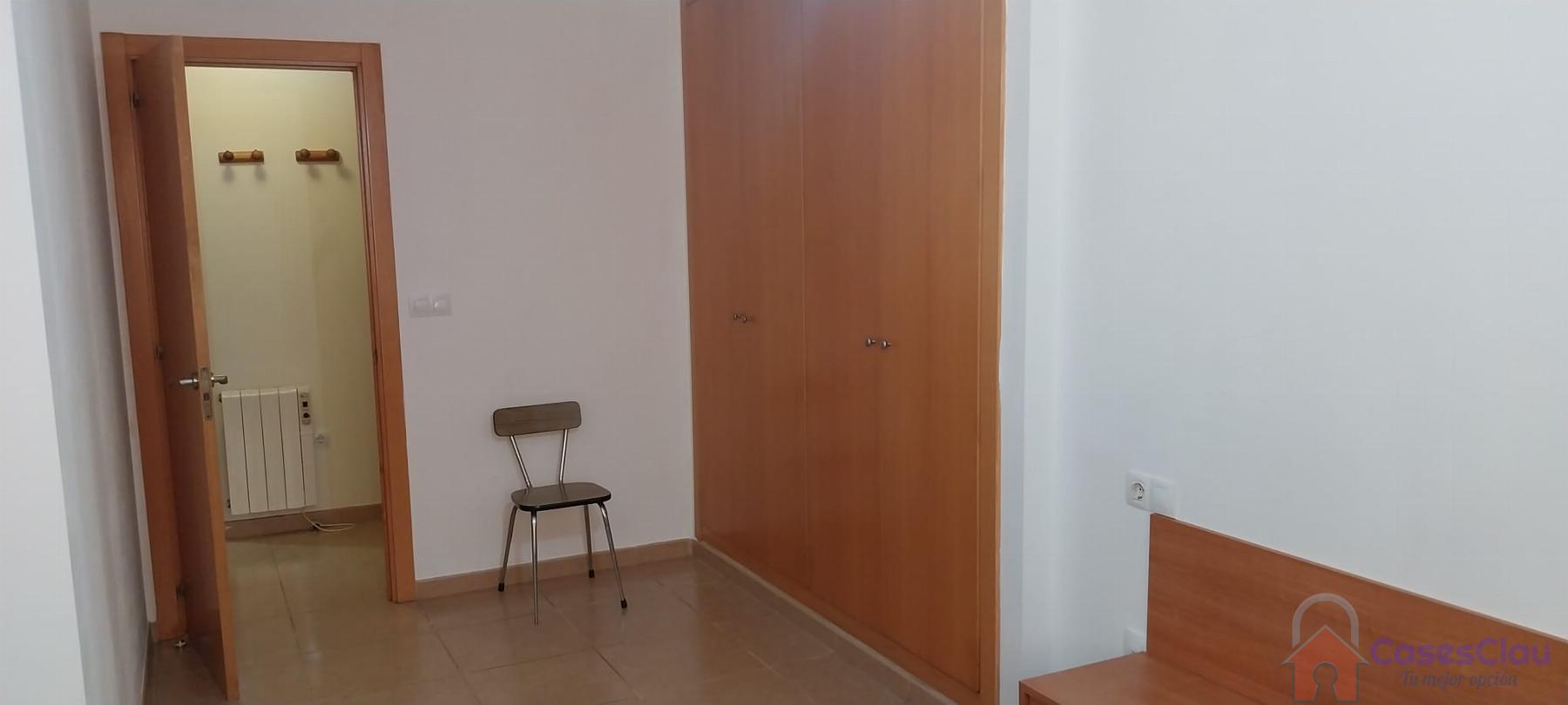 For sale of flat in Cabanes