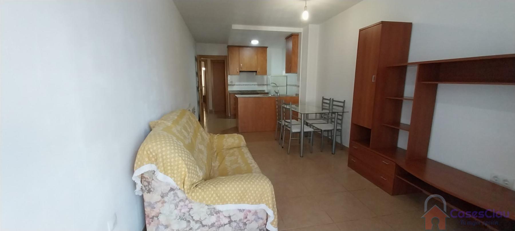 For sale of flat in Cabanes