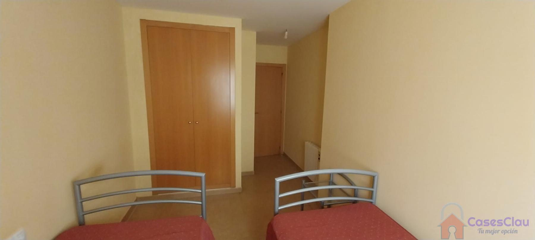 For sale of flat in Cabanes