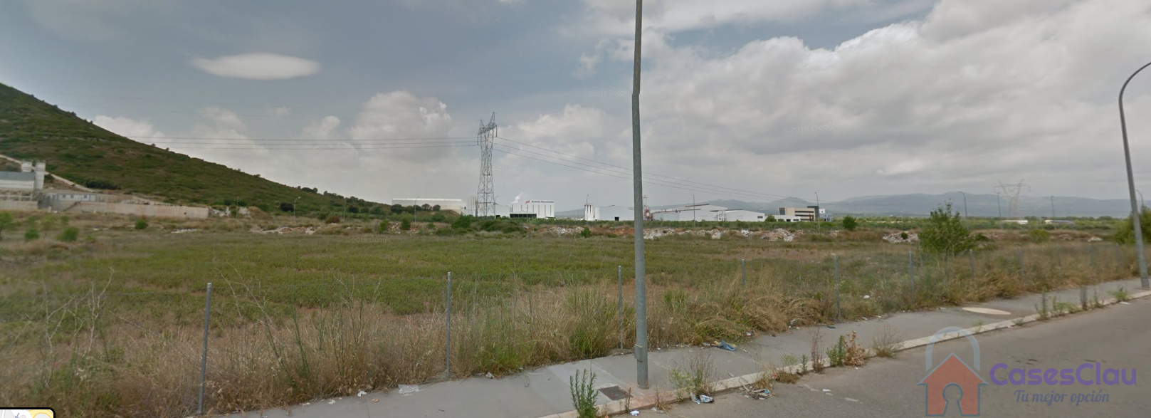 For sale of land in Cabanes