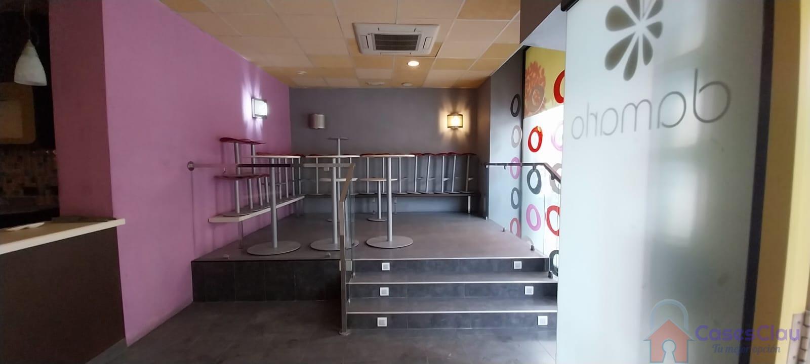 For rent of commercial in Almazora